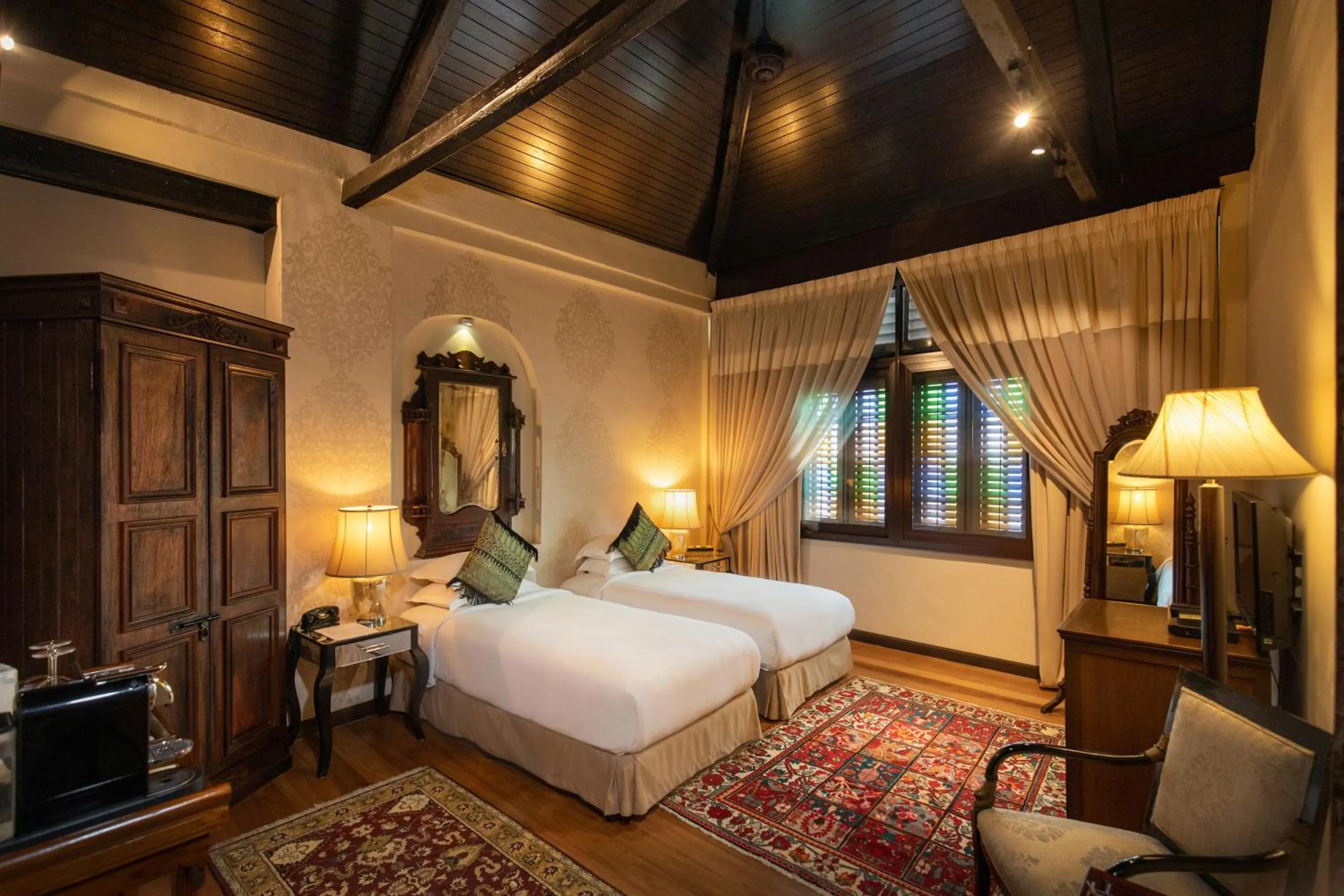 Bedroom, Bed in Campbell House