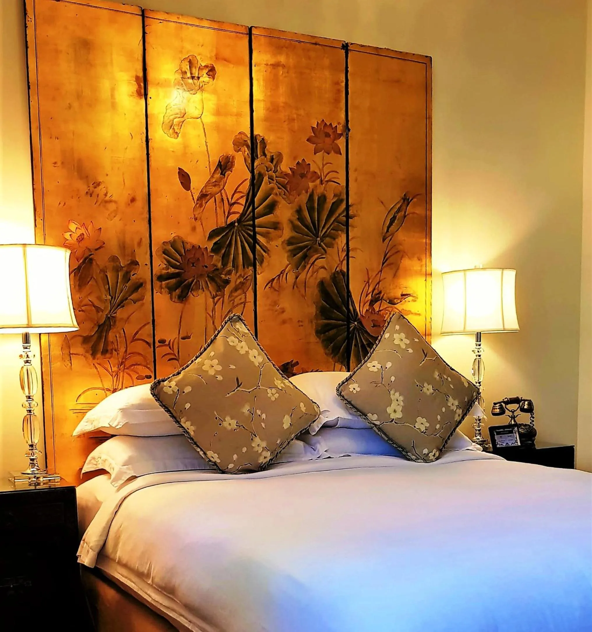 Bedroom, Bed in Campbell House