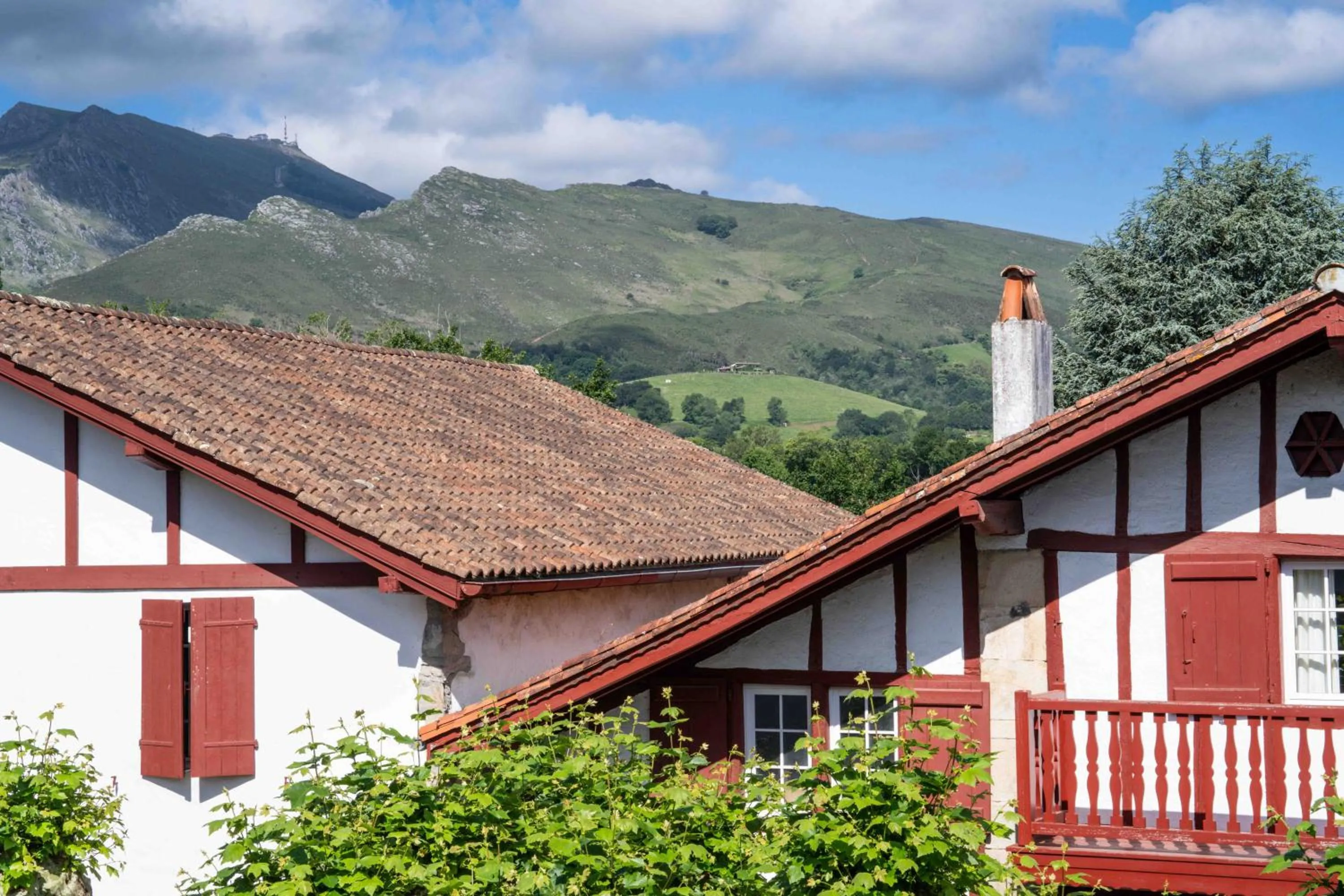 Logis Hôtel Baratxartea