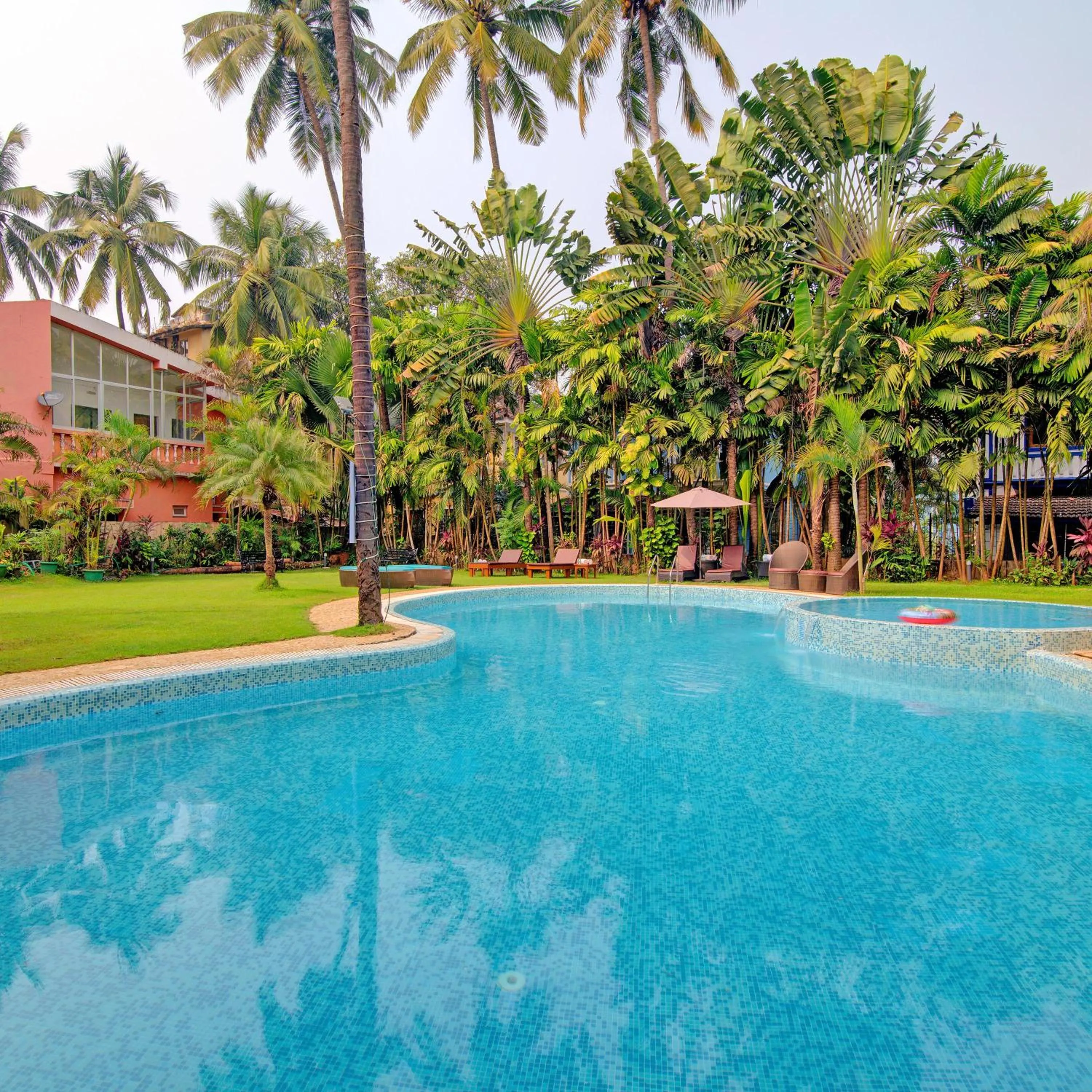 Swimming pool in Godwin Candolim,Goa