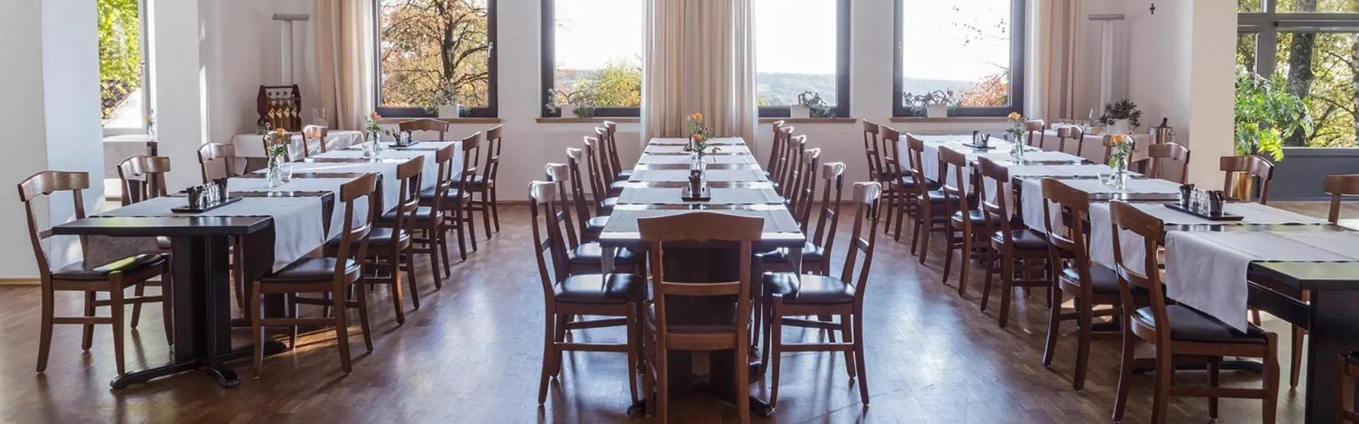 Restaurant/places to eat in SeminarZentrum Rückersbach