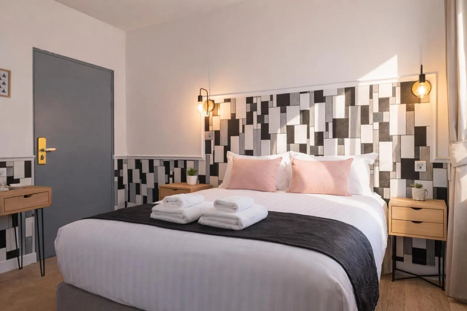 Bedroom, Bed in Hôtel Tilde