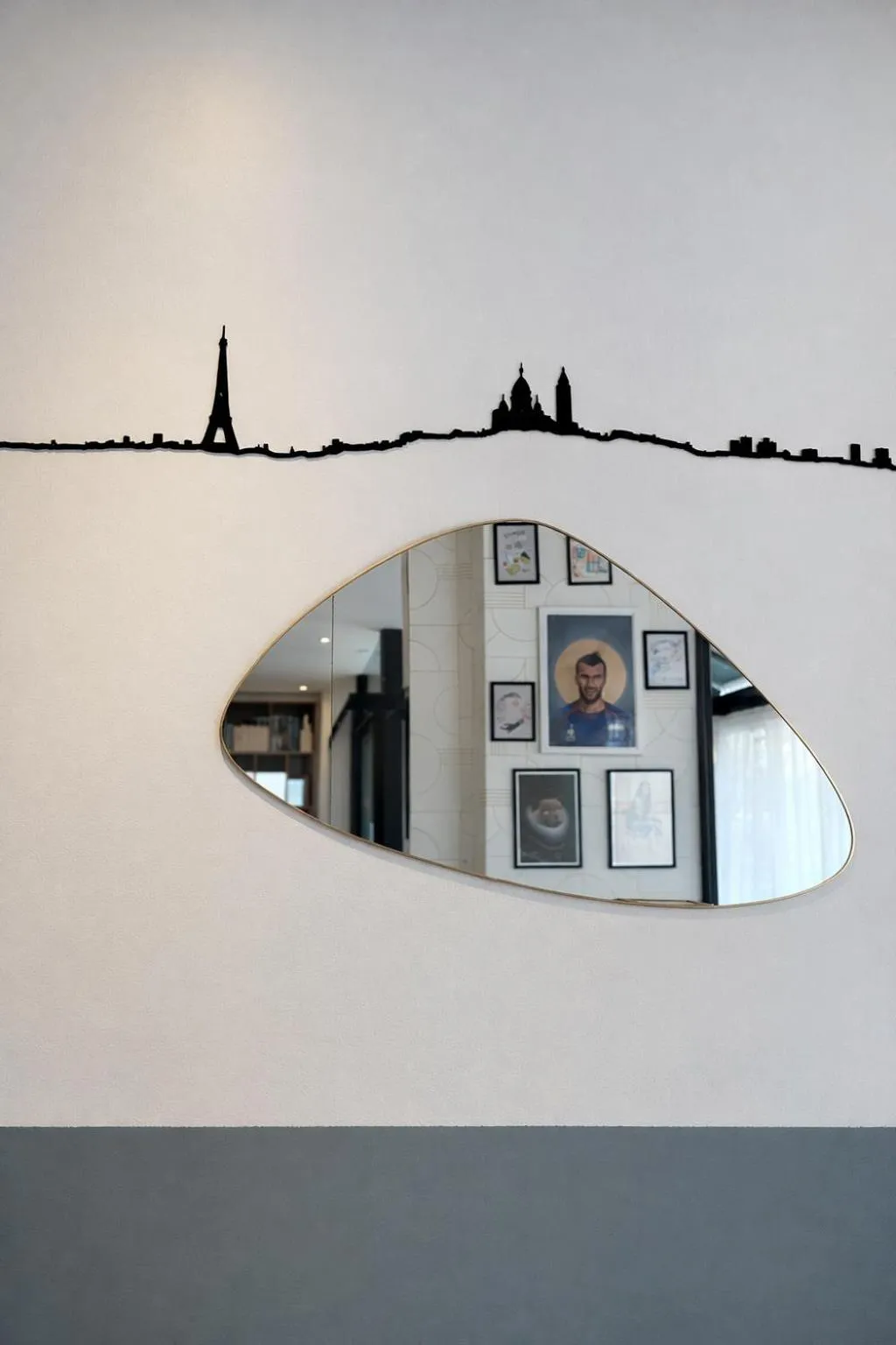 Decorative detail in Hôtel Tilde