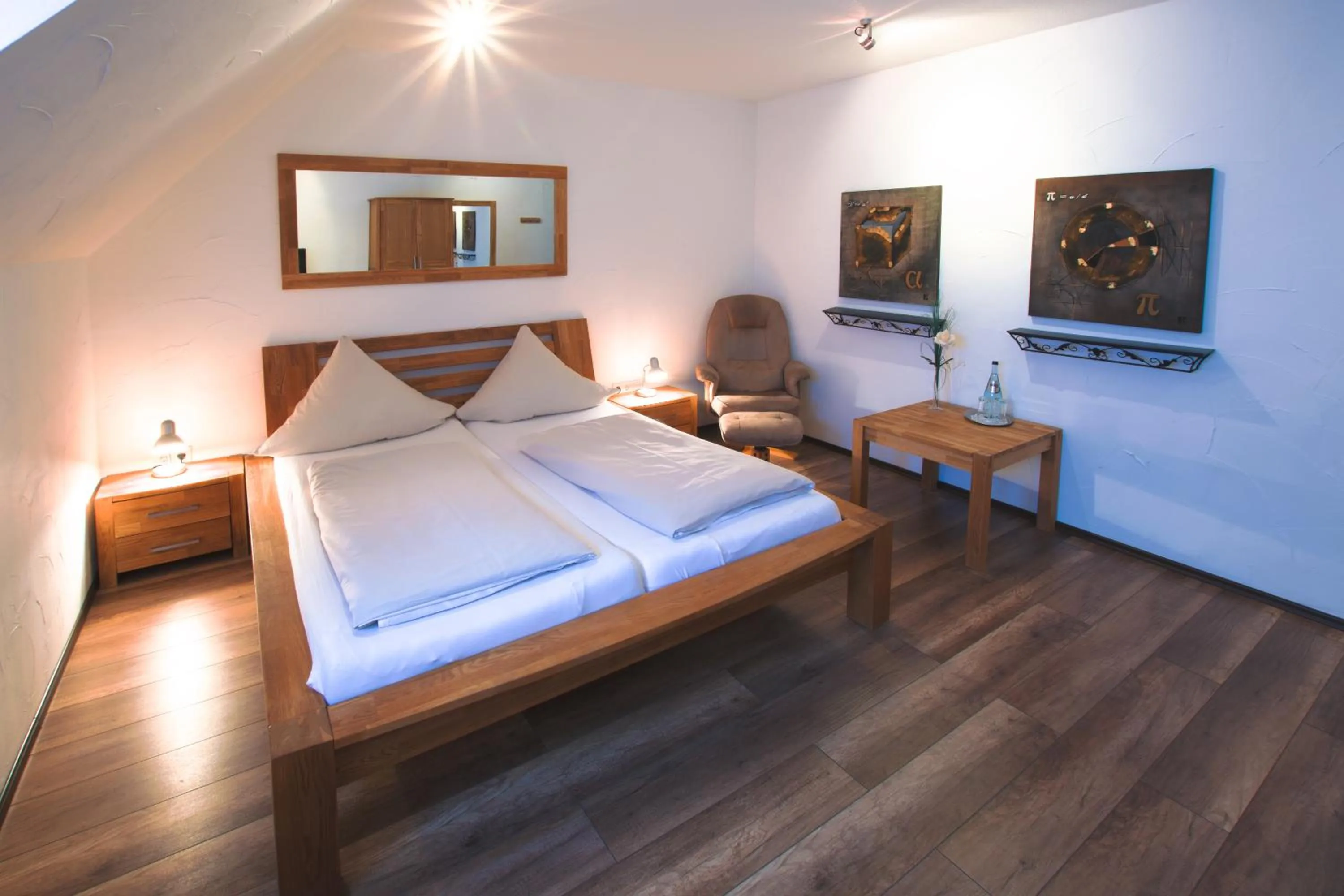 Bed in Hotel Ovelgönner Hof