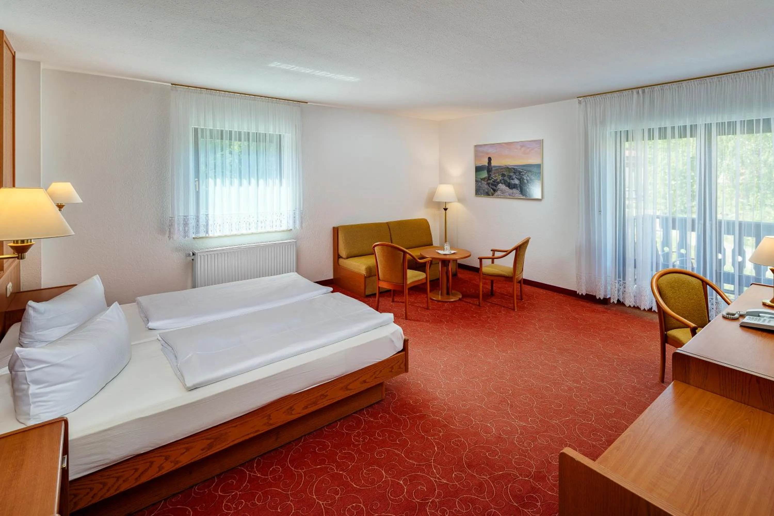 Photo of the whole room, Bed in Hotel Zur Post