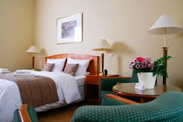 Comfort Double Room in Fründts Hotel Comfort Double Room in Fründts Hotel