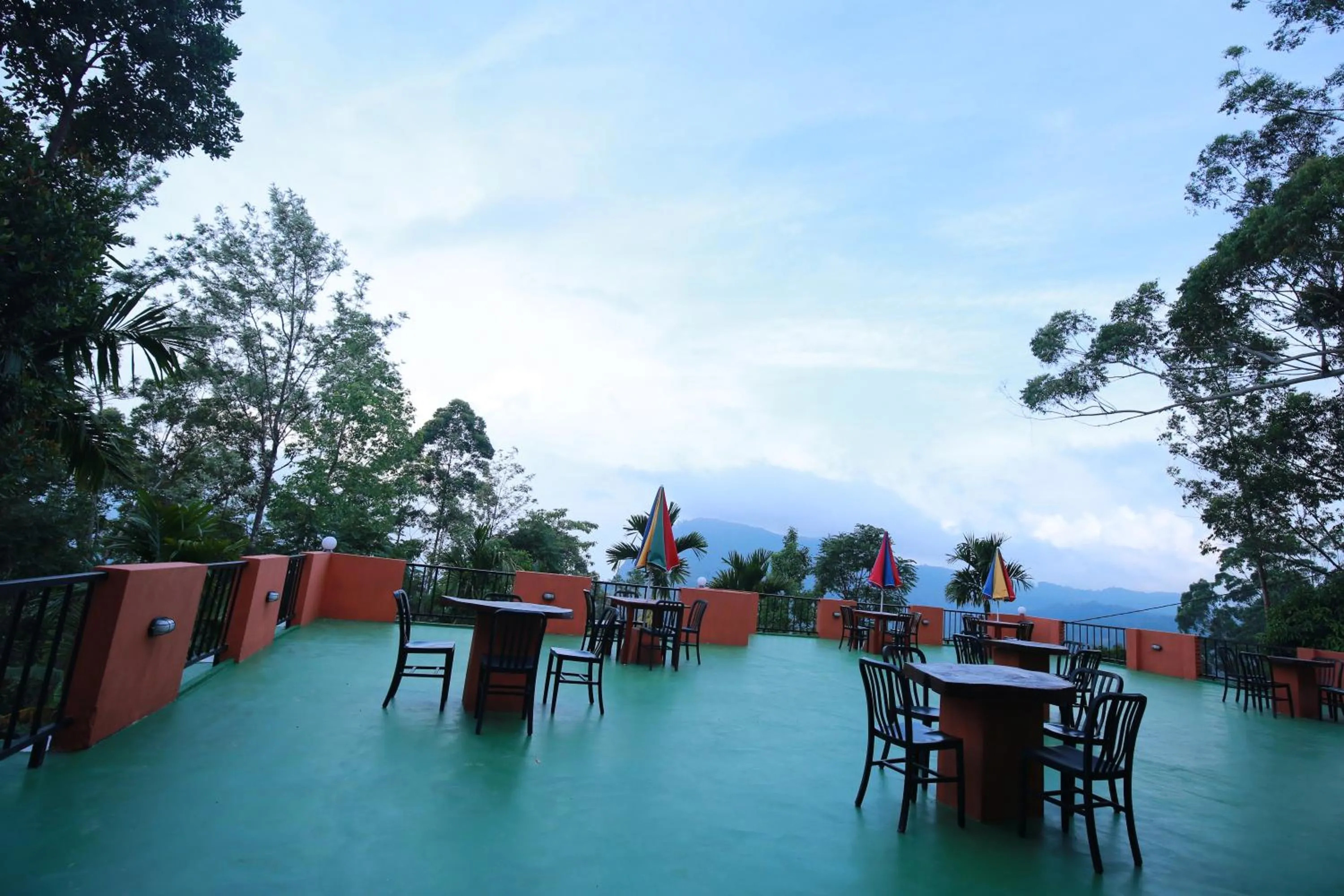 Dining area in Ella Red Rock