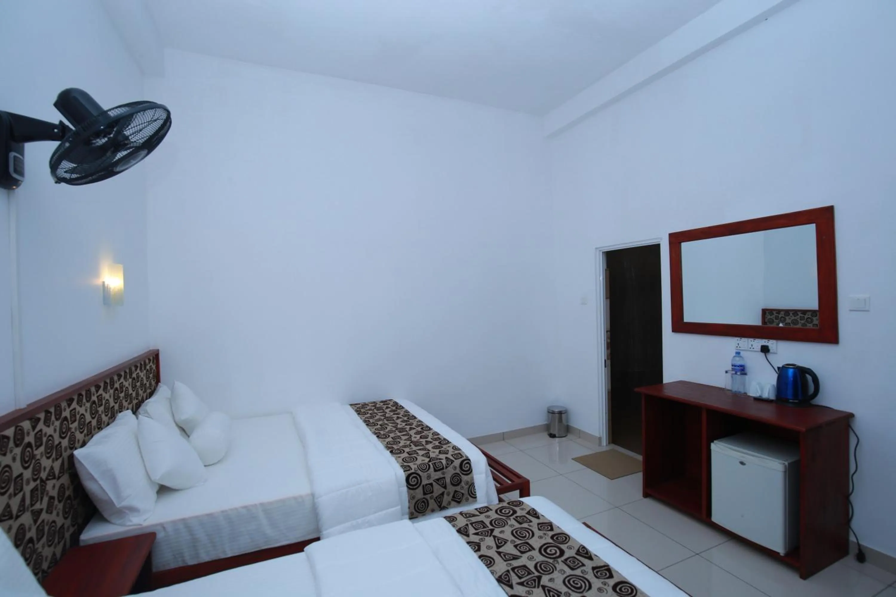 Bedroom, Bed in Ella Red Rock