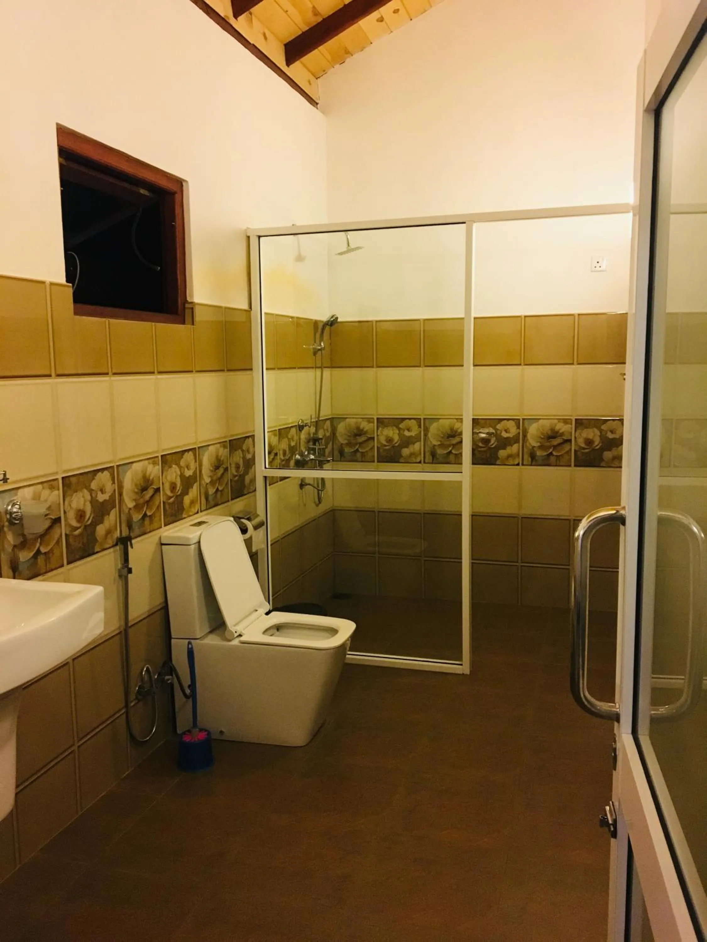 Bathroom in Ella Red Rock