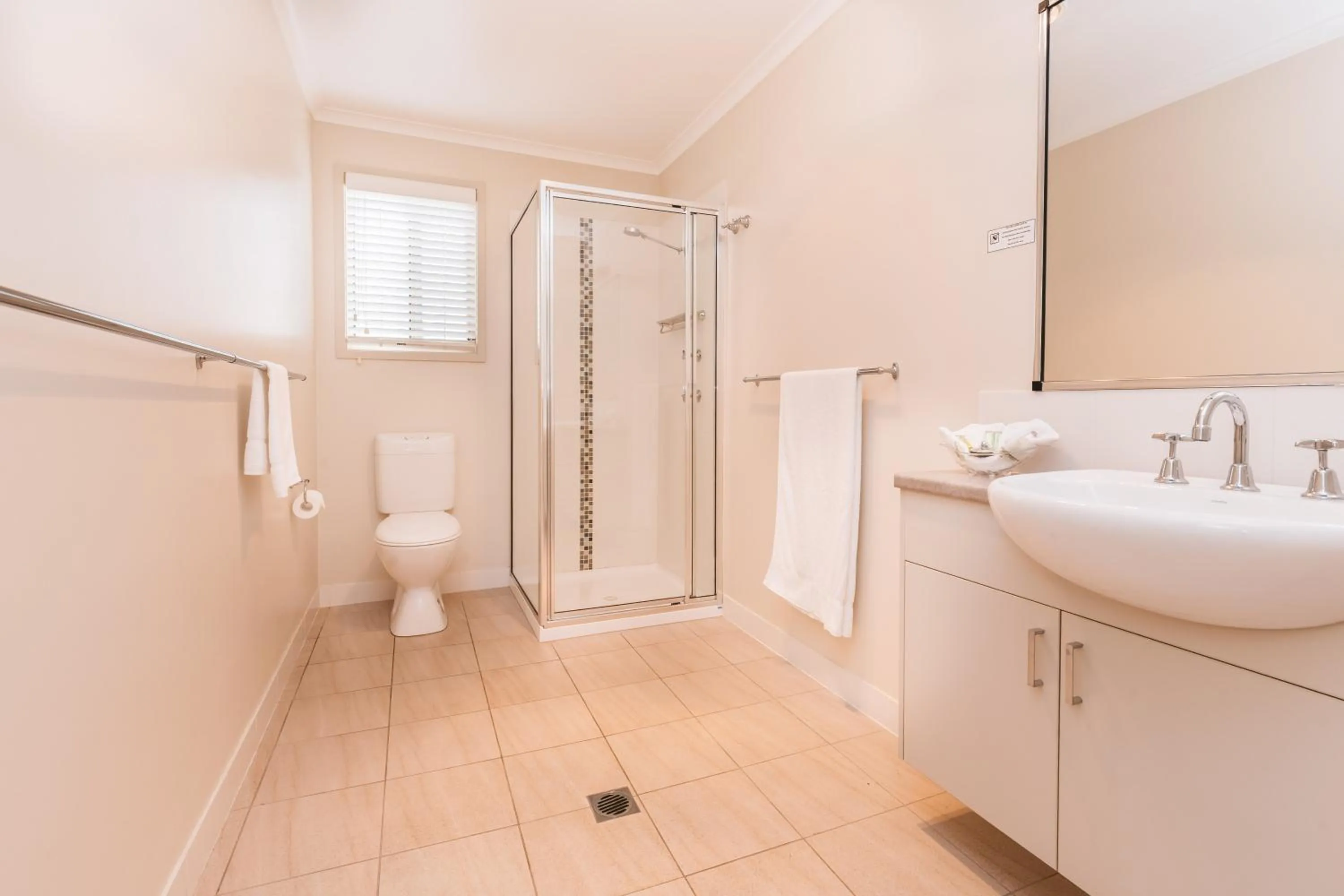 Bathroom in Clyde View Holiday Park