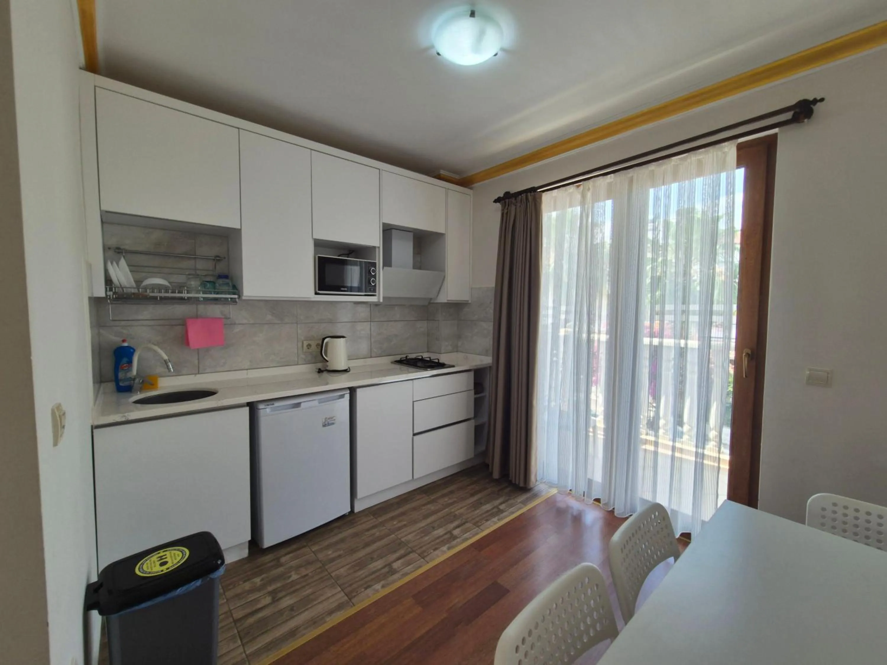 Dining area in Dinara Apart Hotel