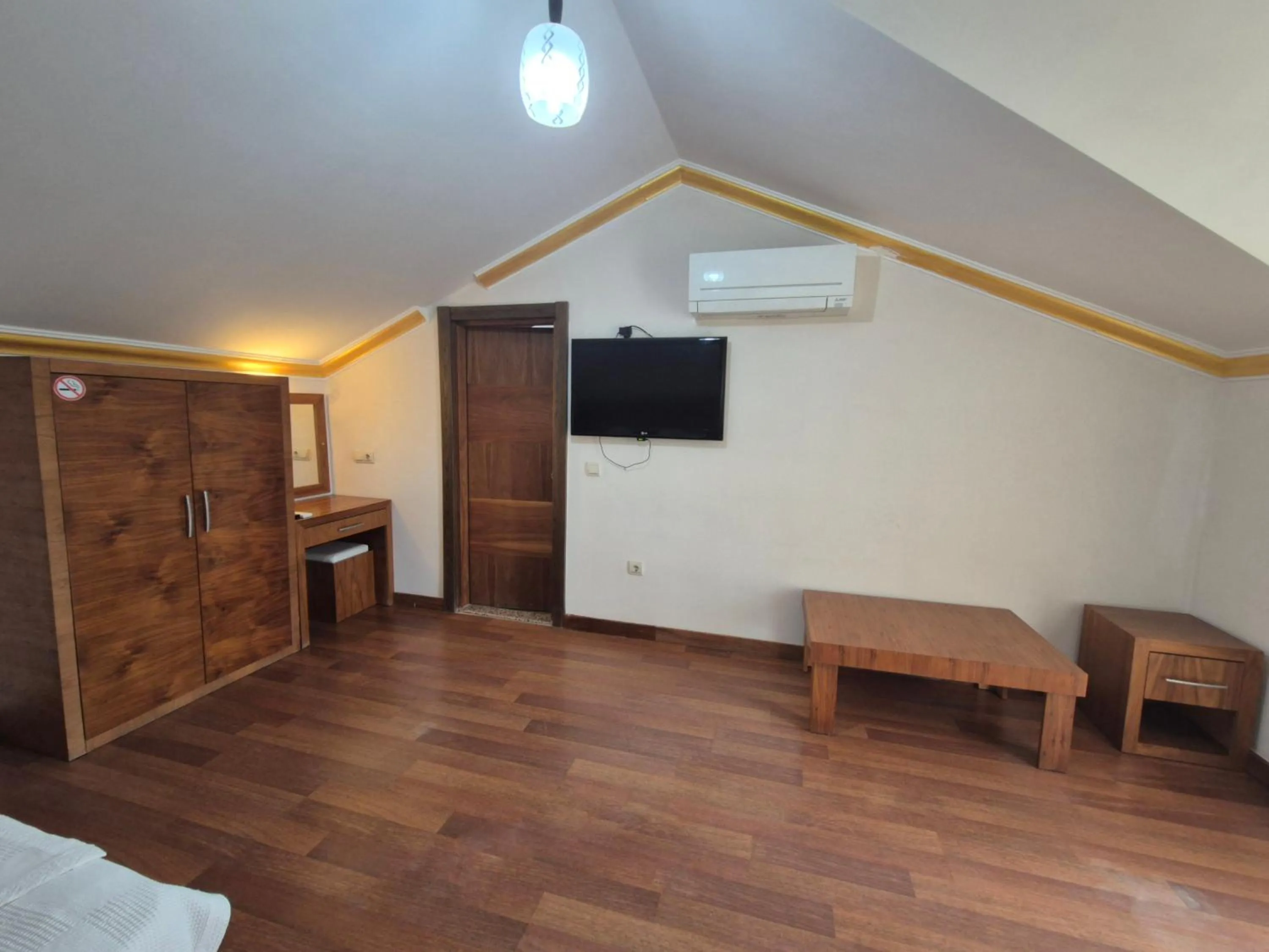 TV and multimedia in Dinara Apart Hotel