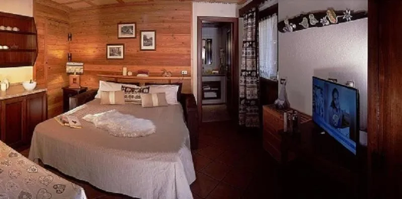 Bed in Residence Foyer D'Antan