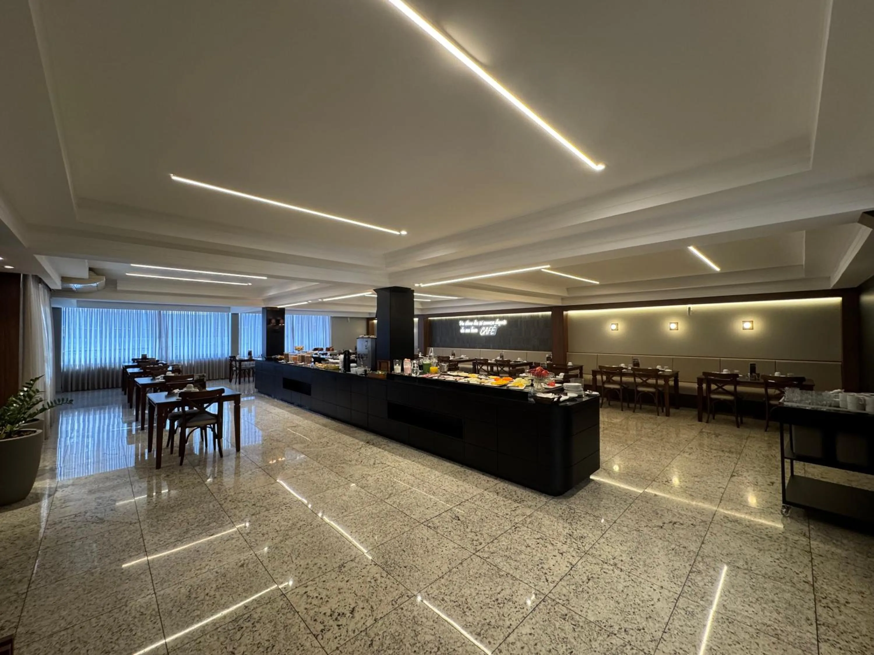 Restaurant/places to eat in Luz Hotel Pato Branco