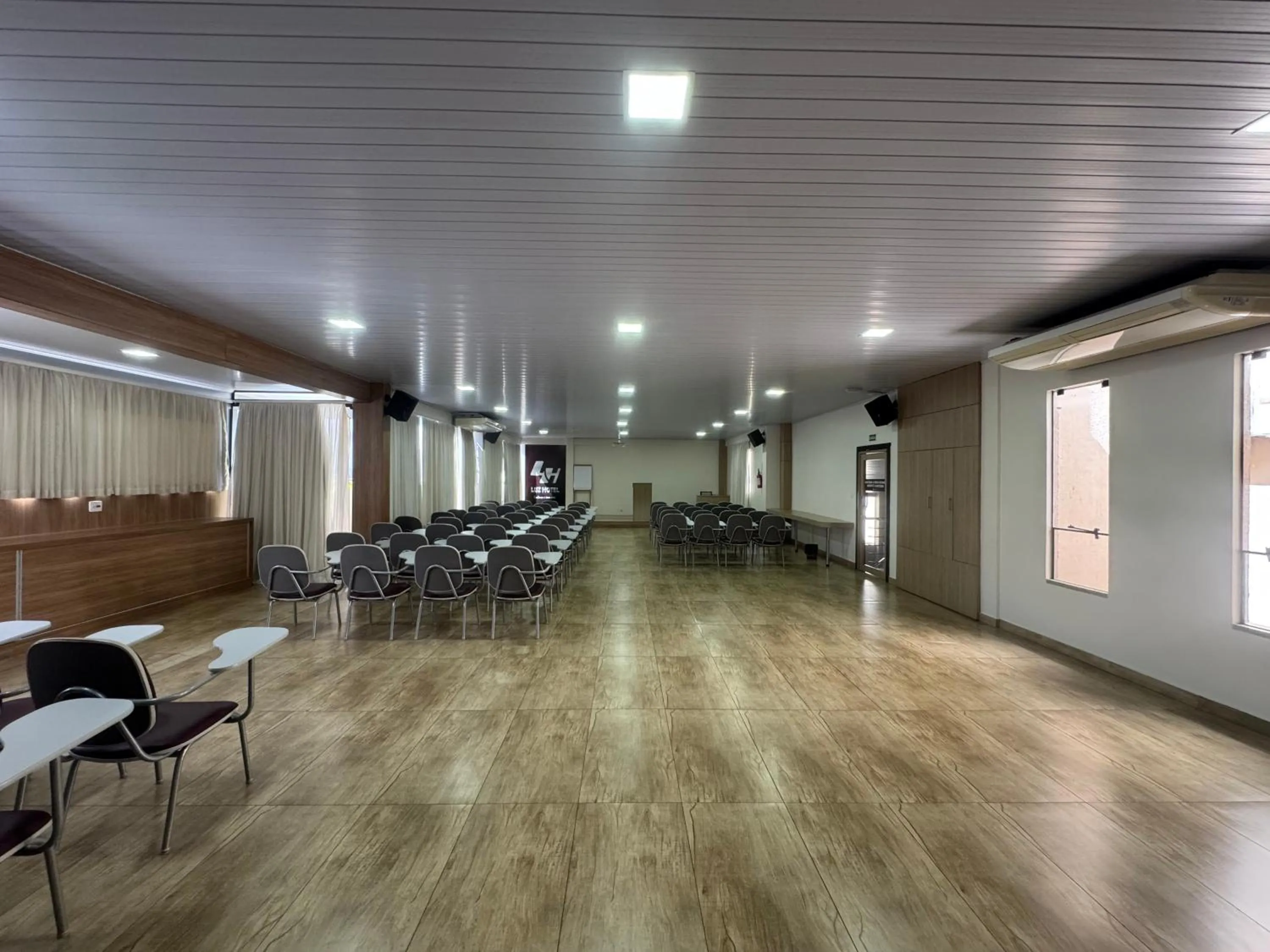 Meeting/conference room in Luz Hotel Pato Branco