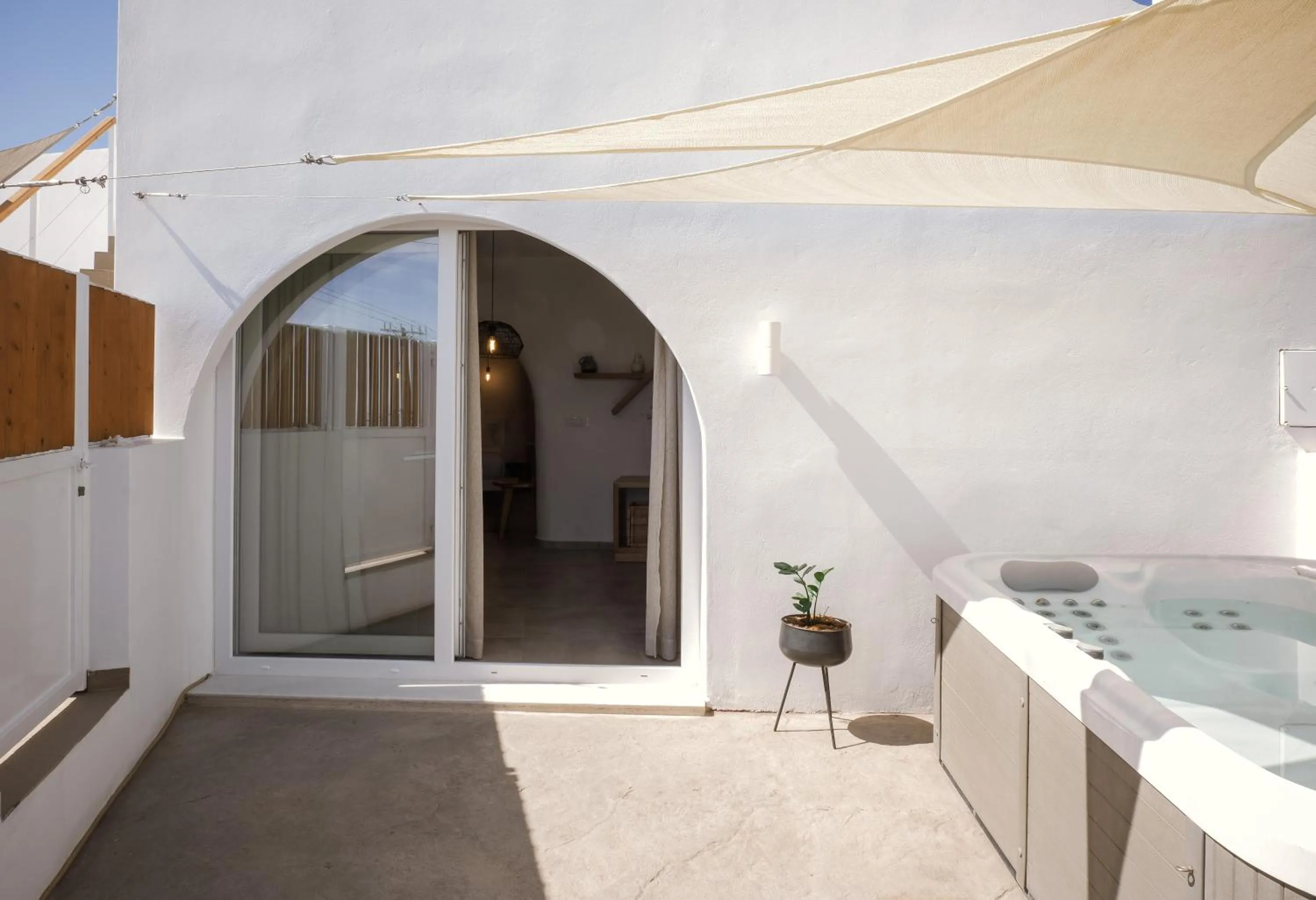 Balcony/Terrace in Valery Suites