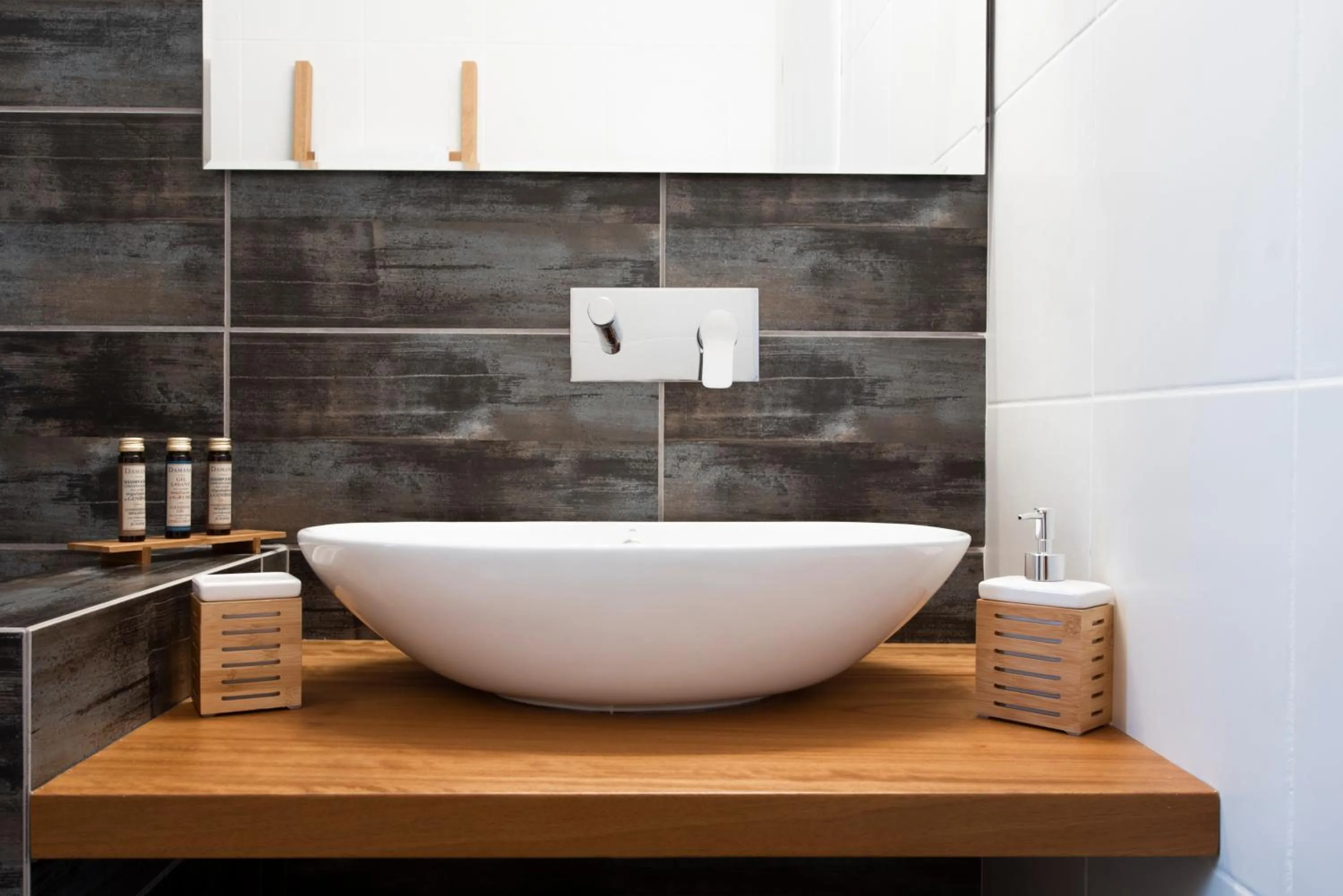 Bathroom in Valery Suites