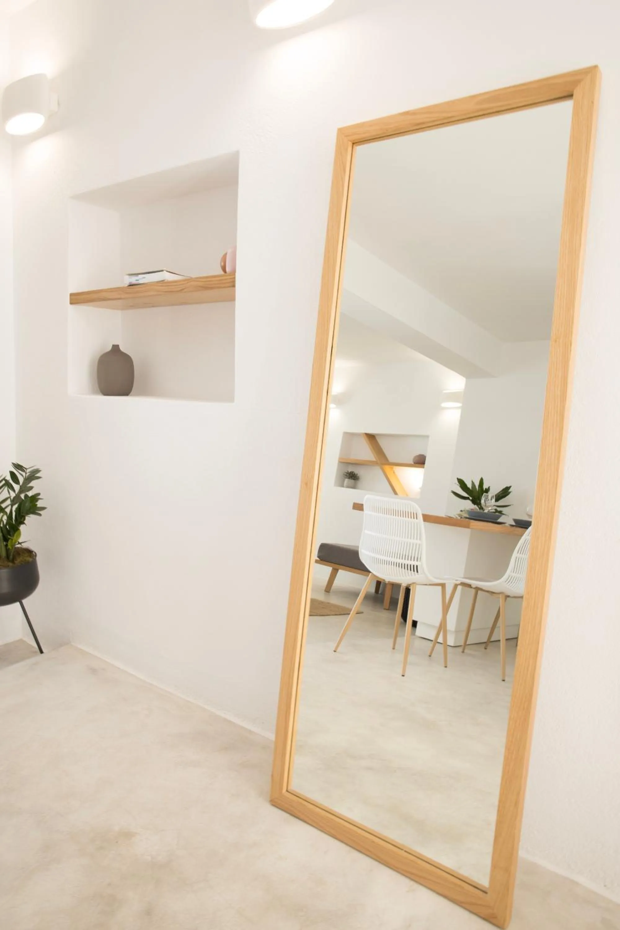 Decorative detail in Valery Suites