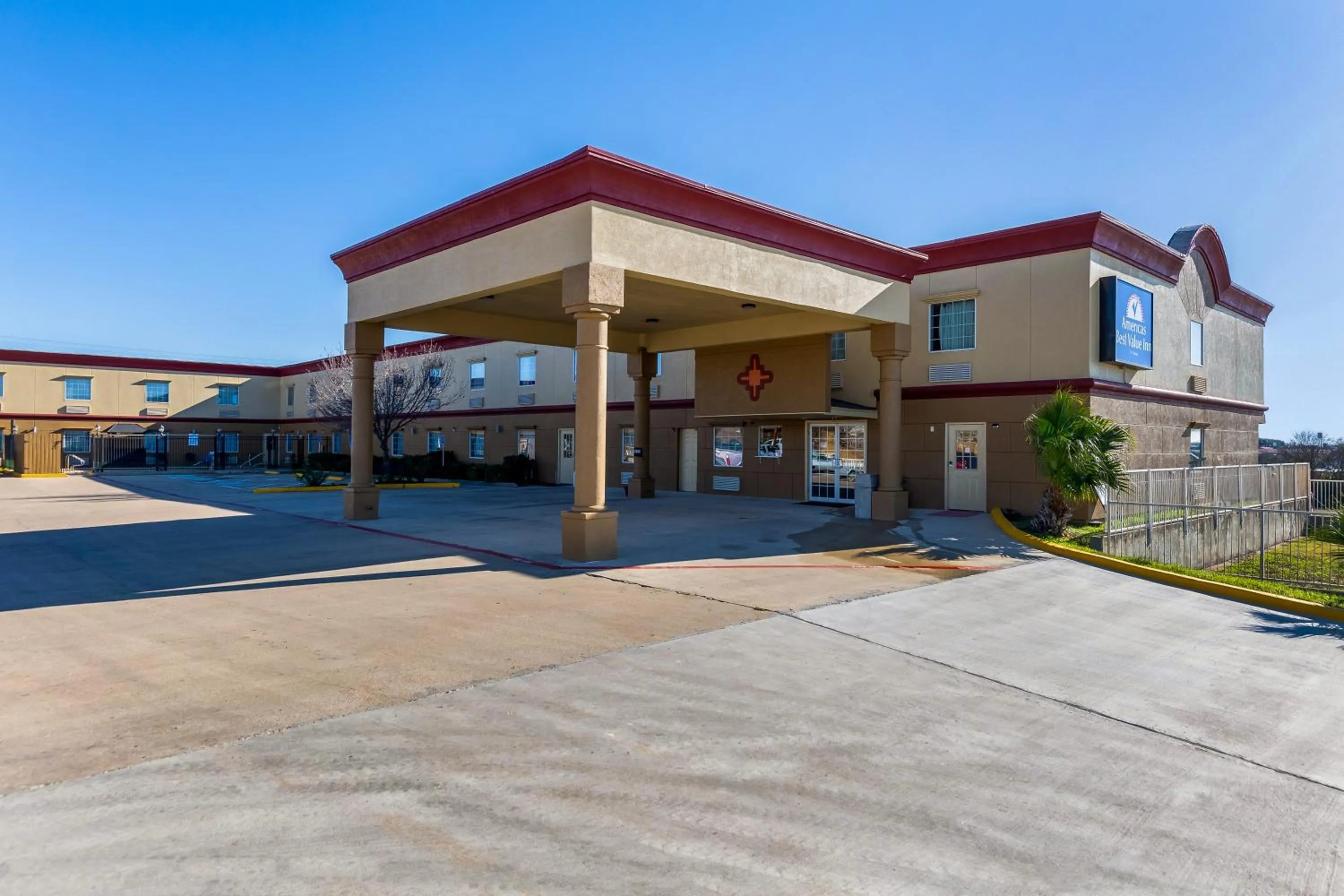 Property building in Americas Best Value Inn - Temple