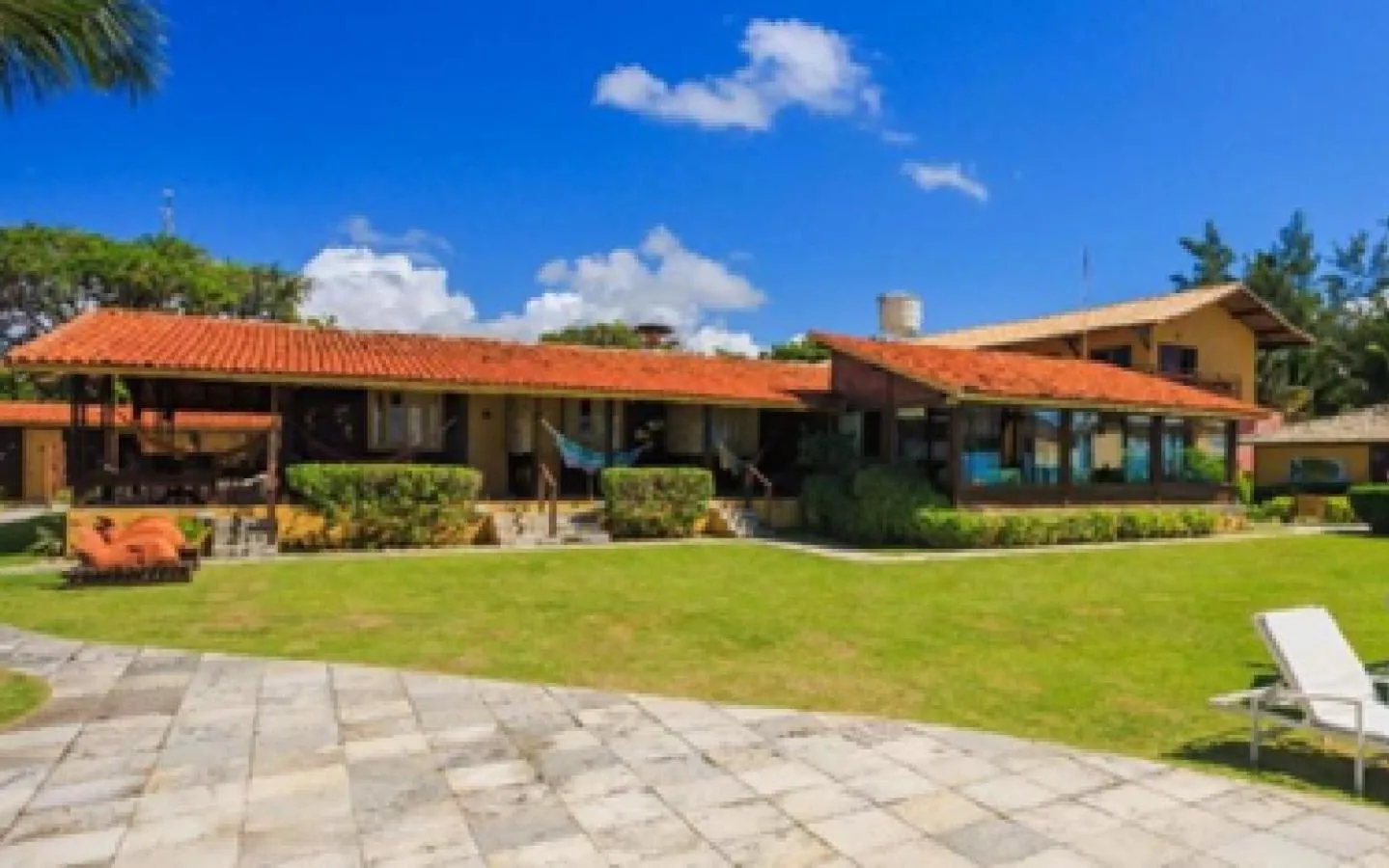 Property building in Pousada Canto do Porto