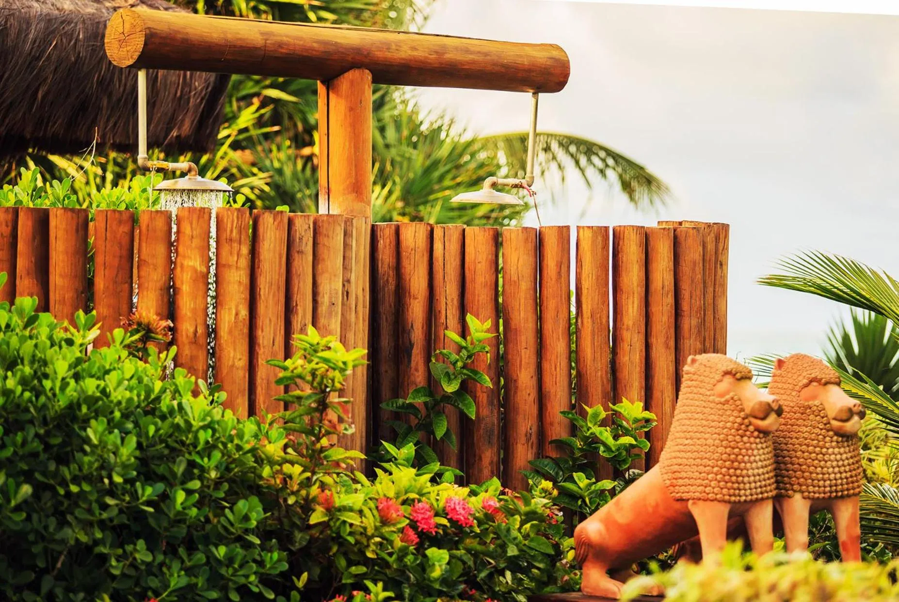 Garden view in Pousada Canto do Porto