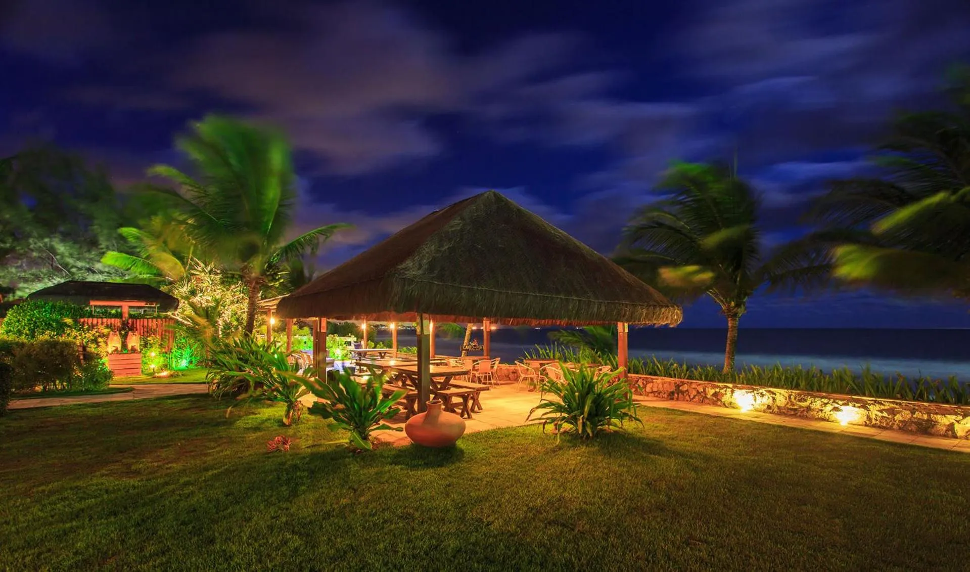 Night in Pousada Canto do Porto