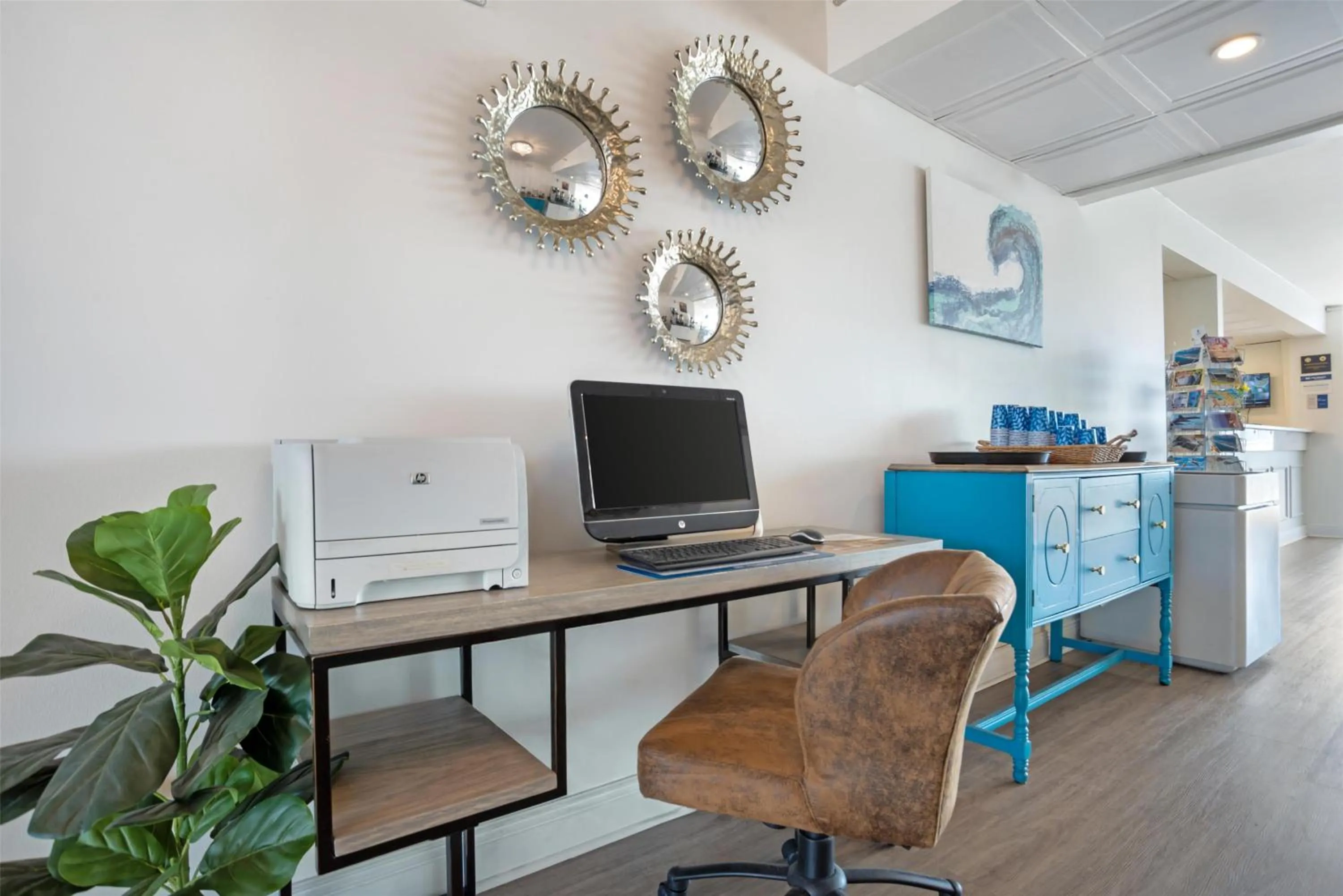 Business facilities in Best Western Navarre Waterfront