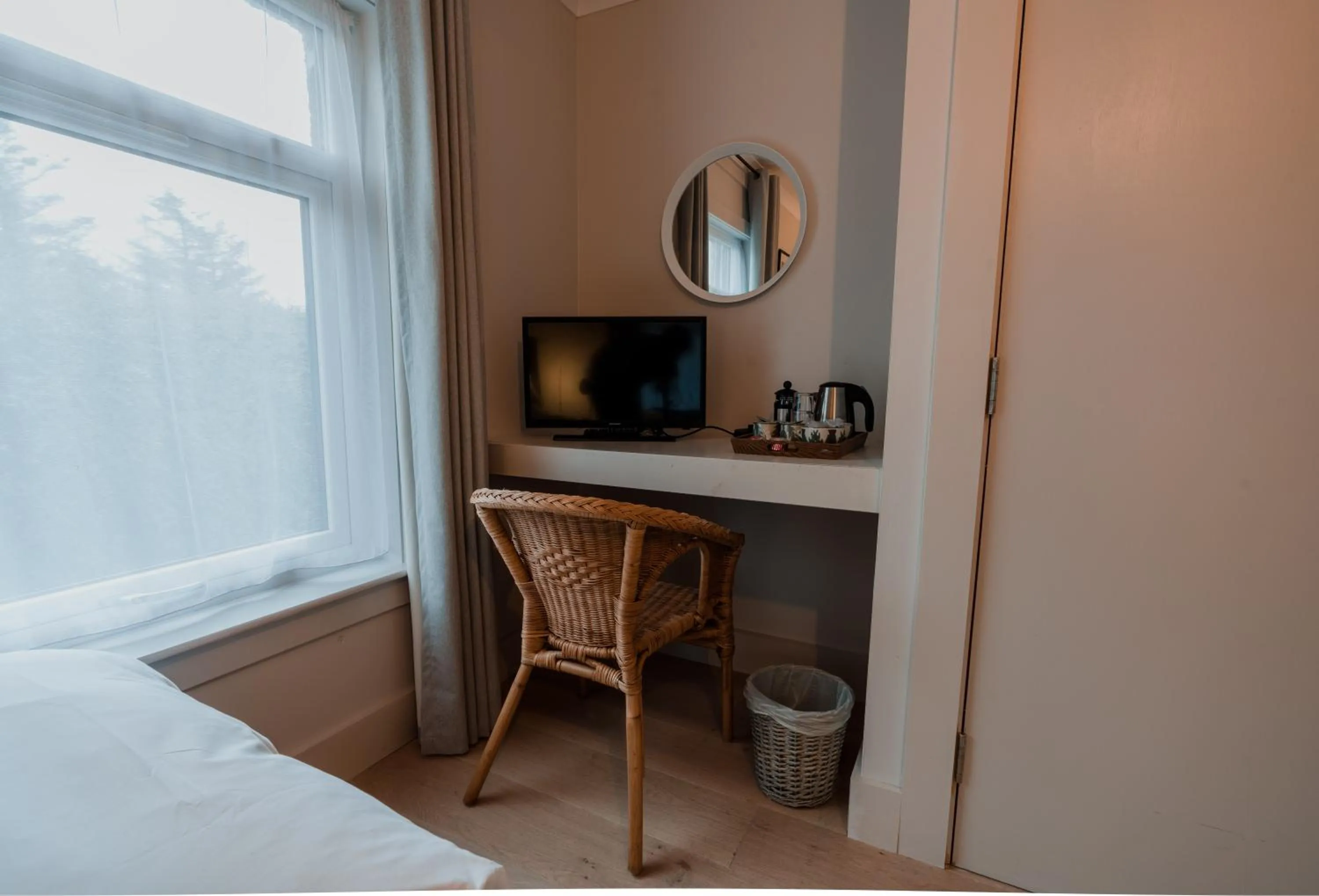 TV and multimedia, Bed in Hame on Skye