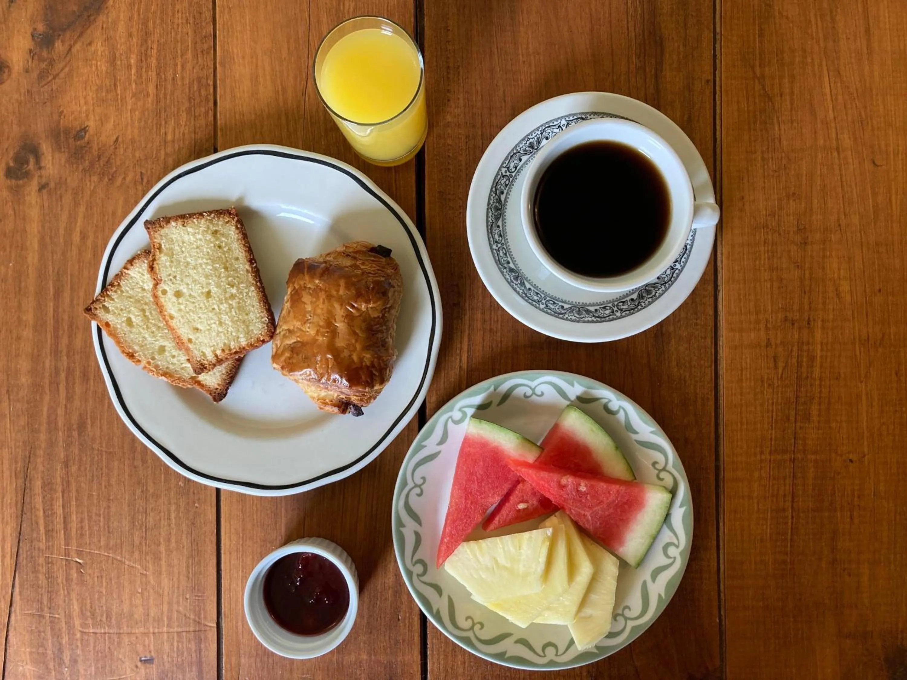 Breakfast in Auberge Les Sources