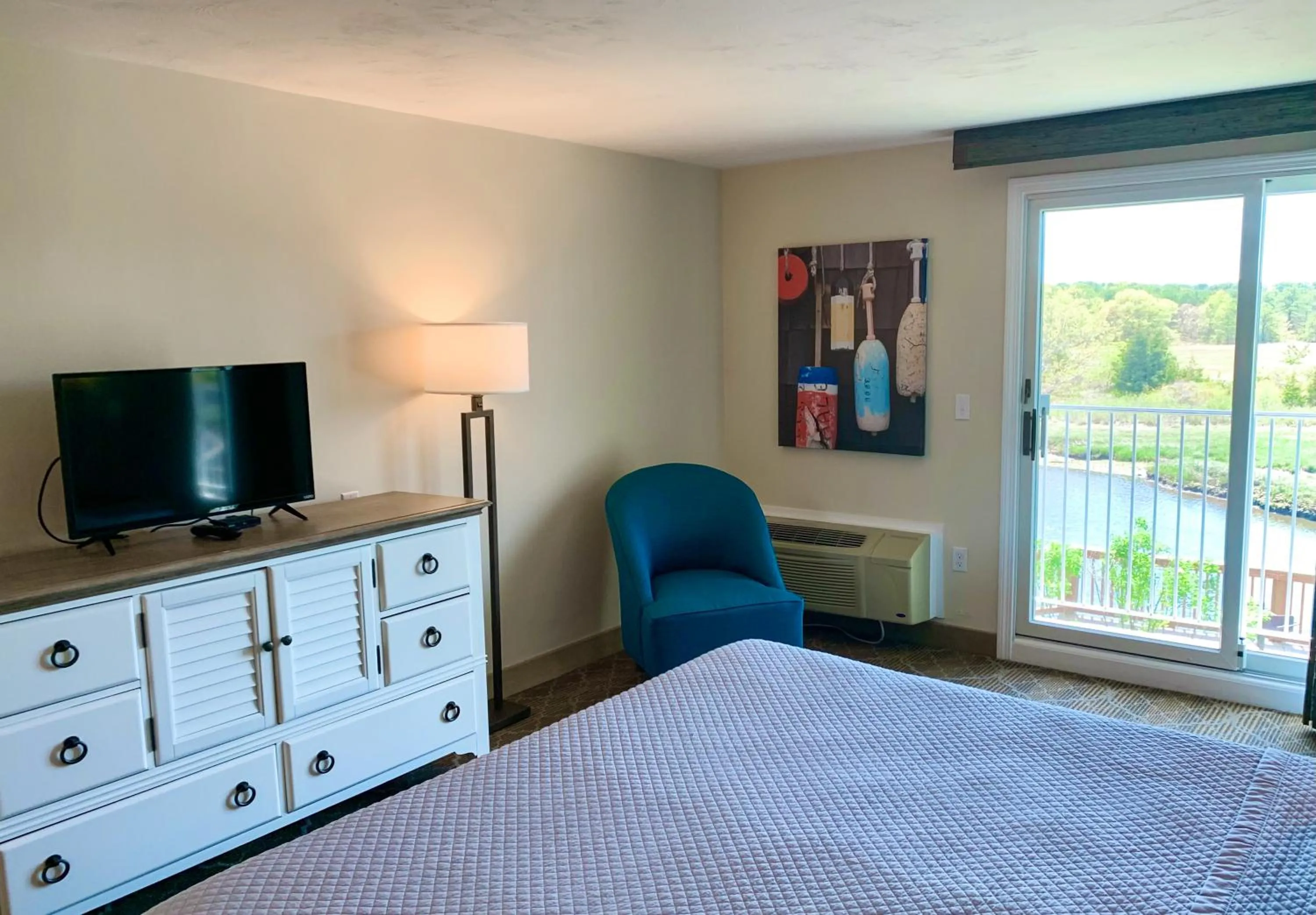 Bedroom, Bed in Riverview Resort