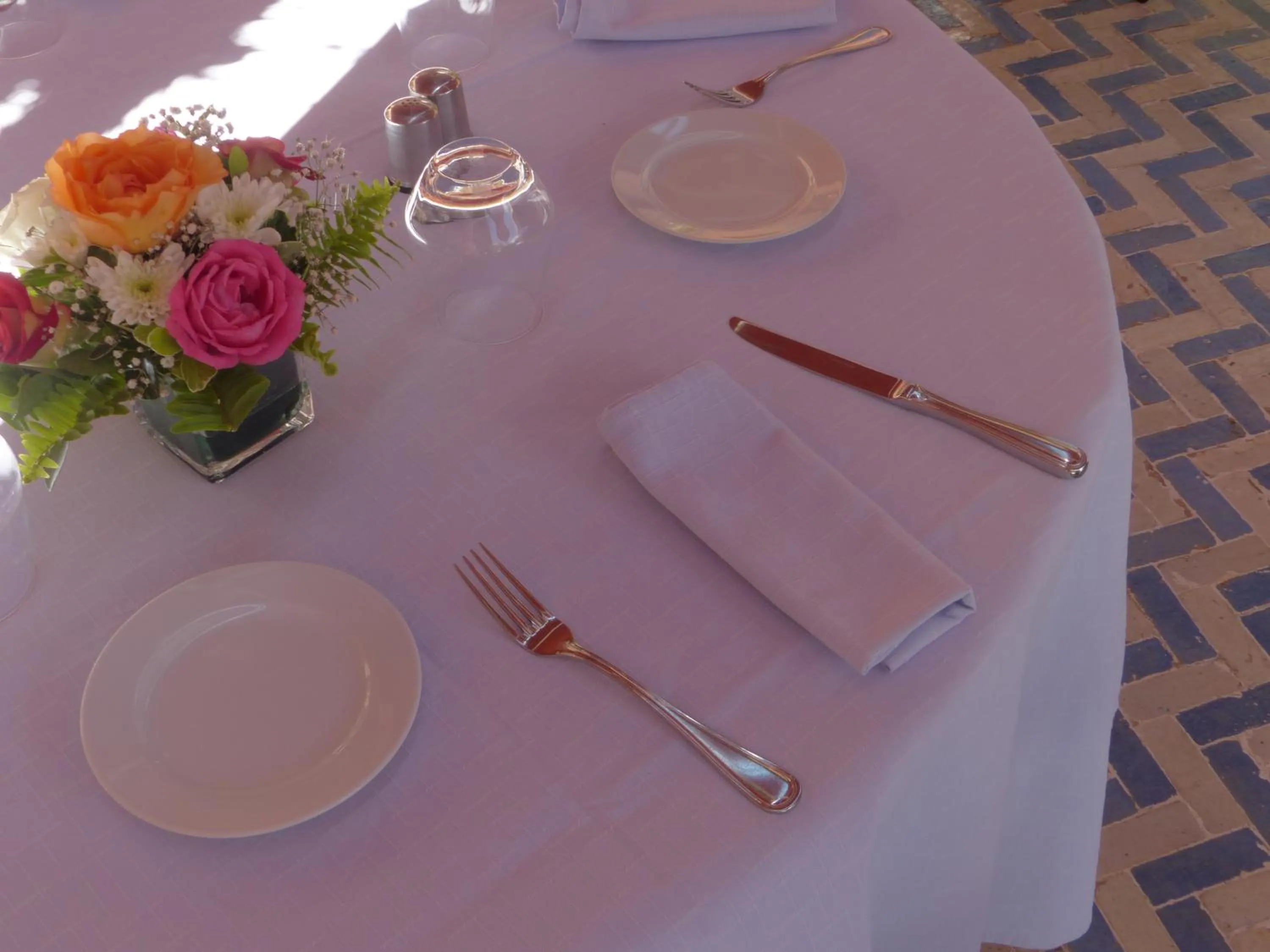 Restaurant/places to eat in La Villa Mandarine