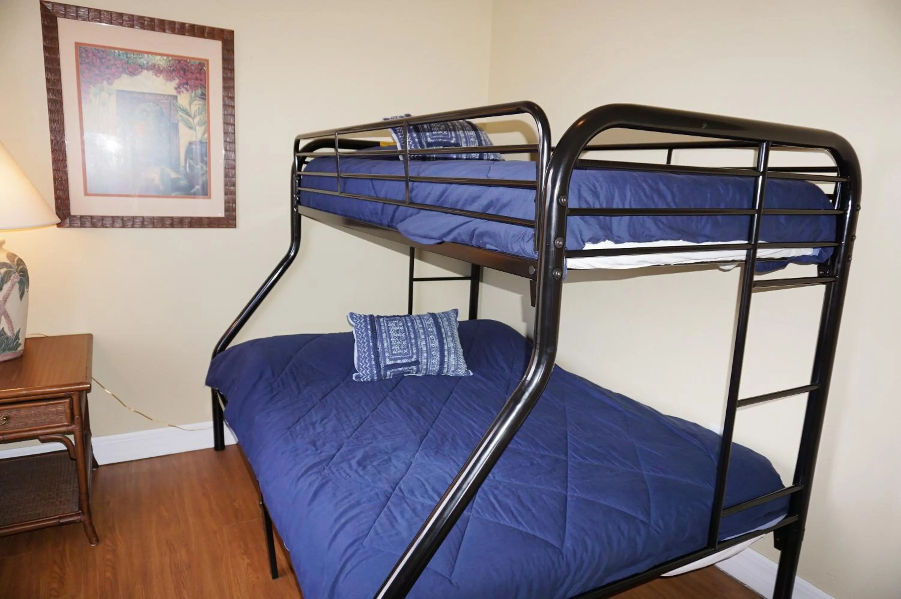 bunk bed, Bed in Madeira Bay Resort II by Travel Resort Services