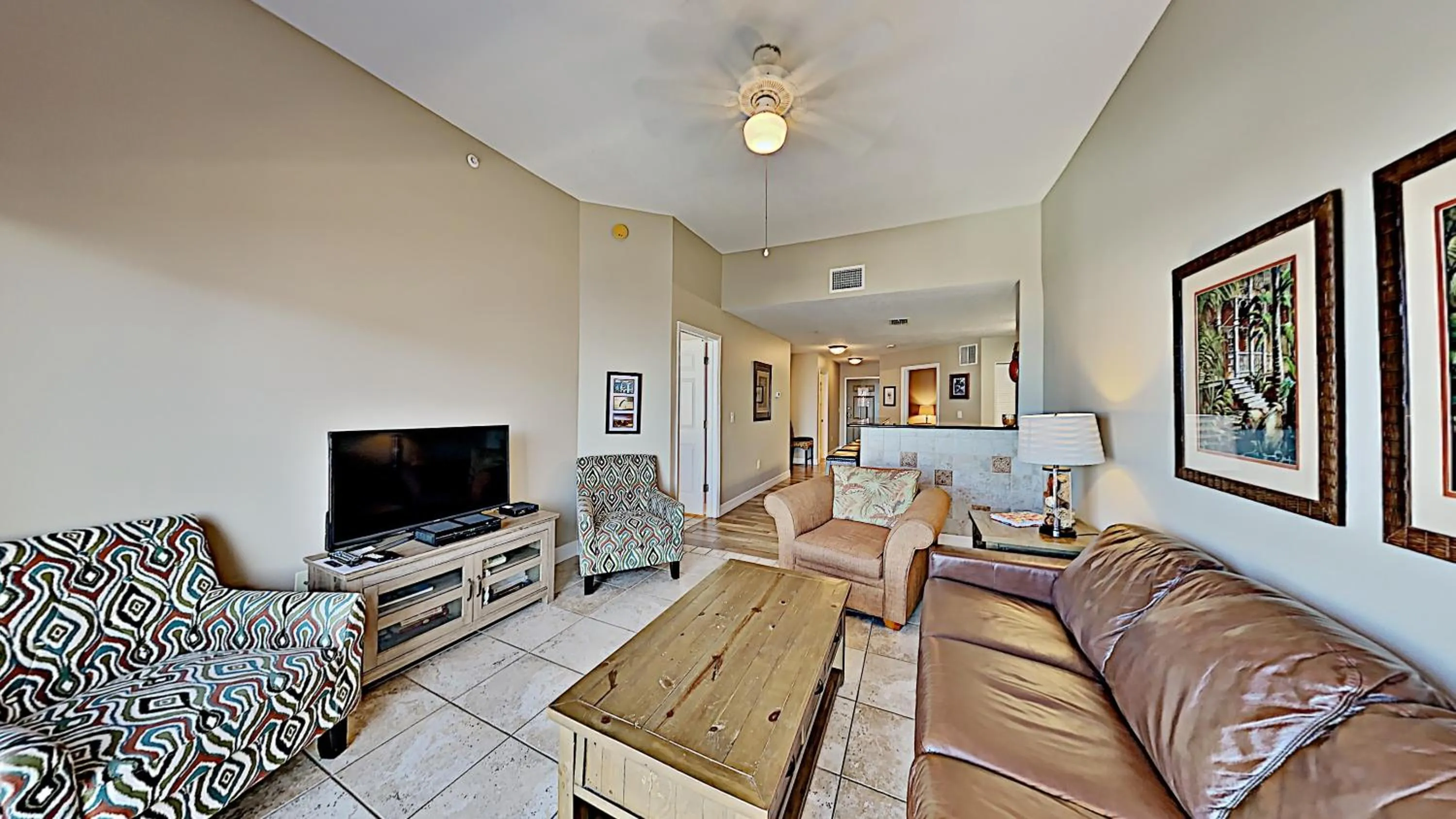 Living room in Madeira Bay Resort II by Travel Resort Services