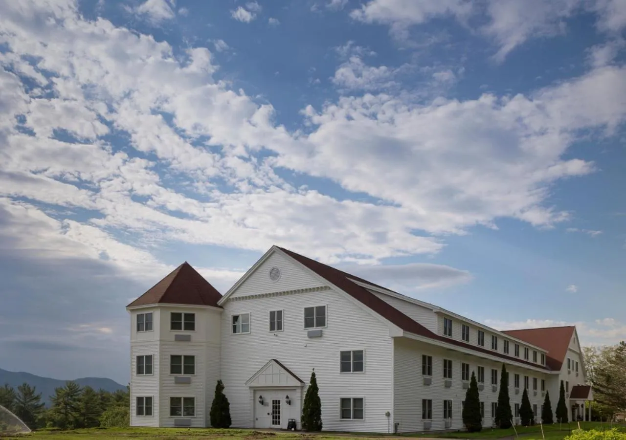 Property building in White Mountain Hotel and Resort