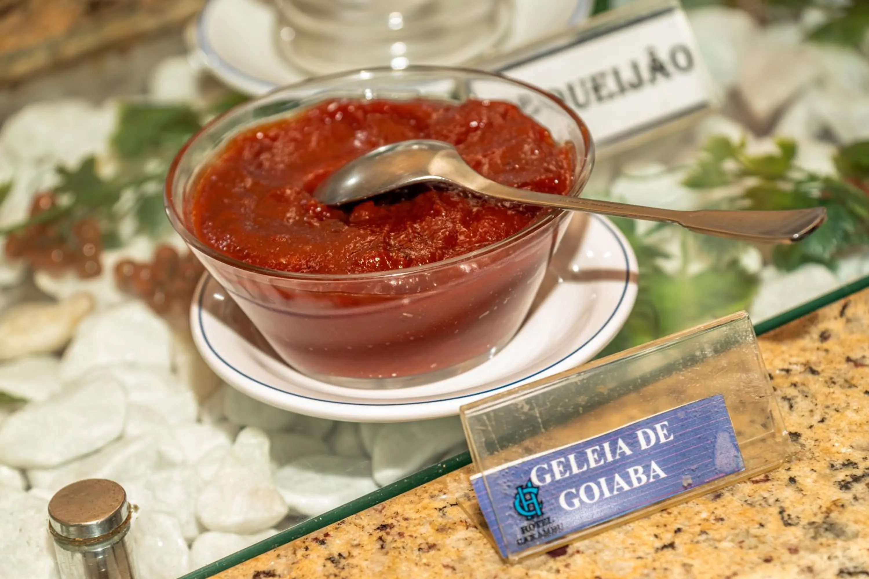 Buffet breakfast in VOA Hotel Caxambu