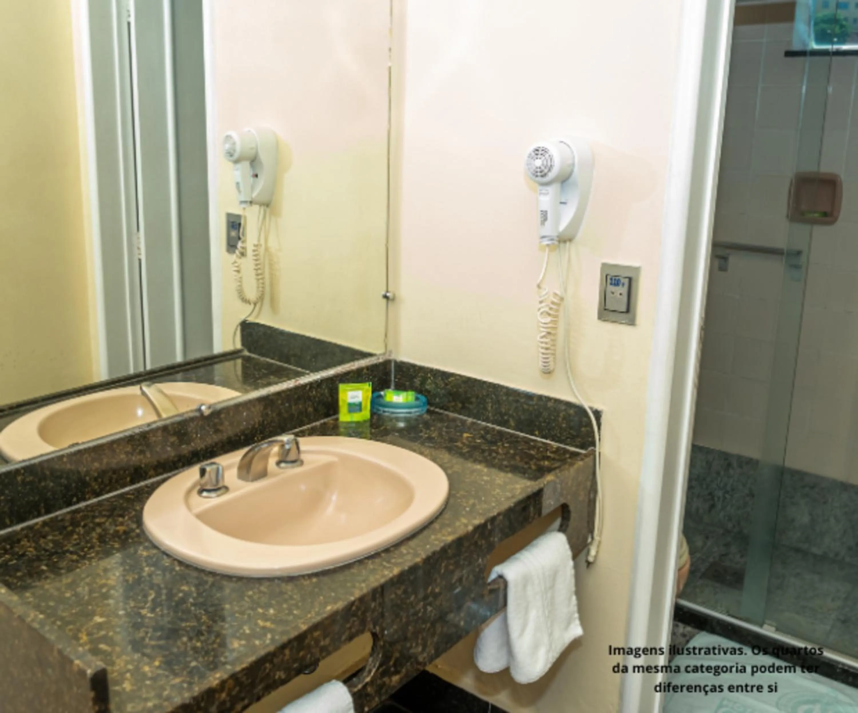 Bathroom in VOA Hotel Caxambu