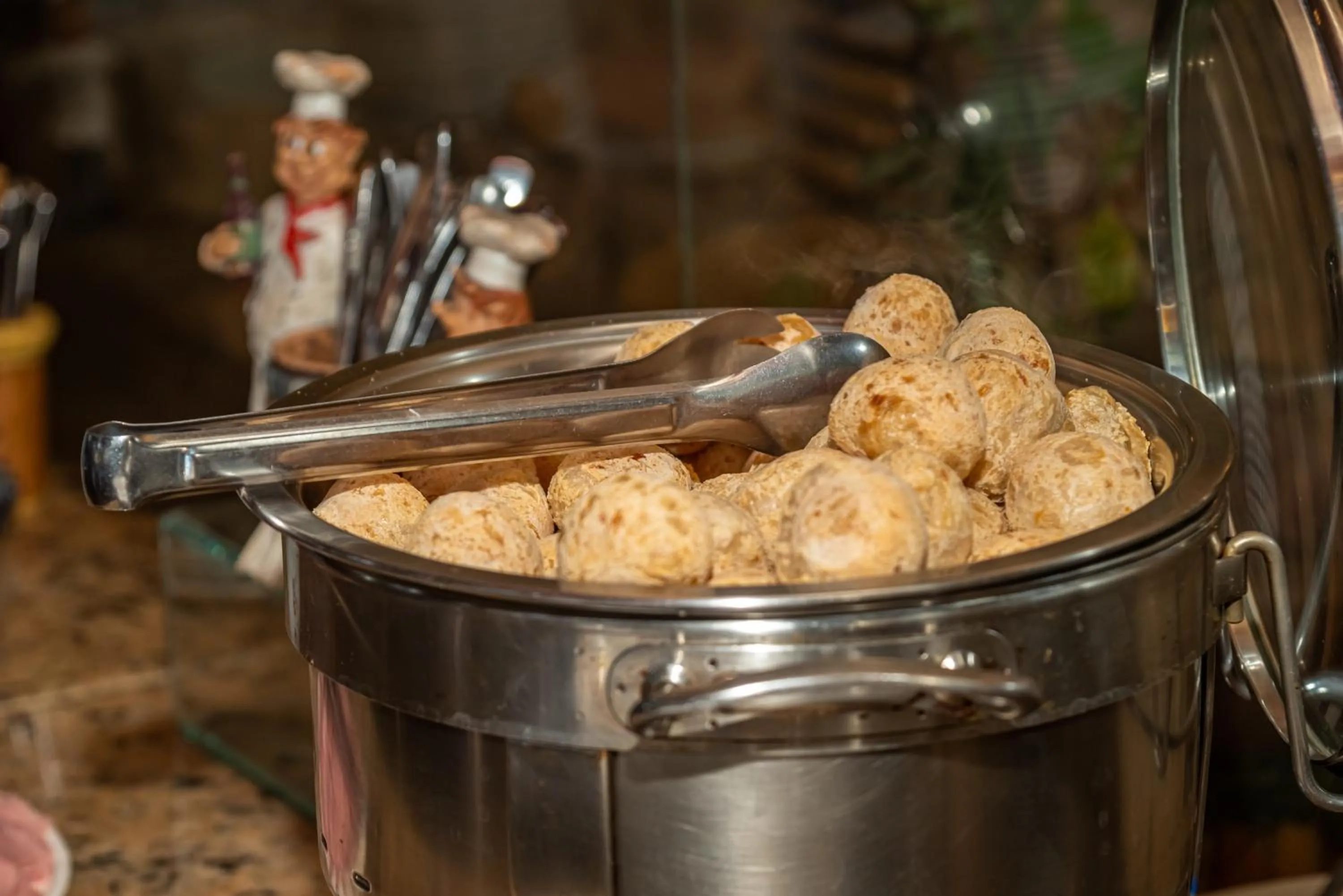 Buffet breakfast in VOA Hotel Caxambu