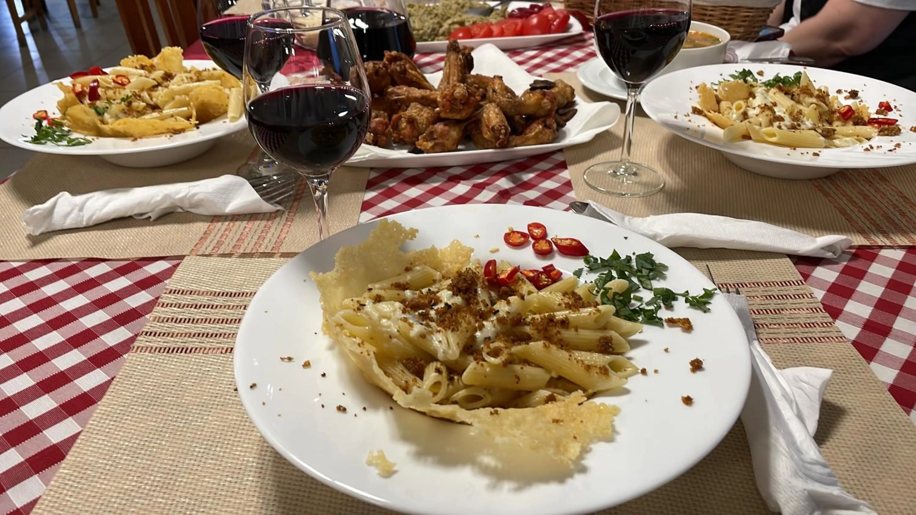 Food in KM 80 Restaurant & Hotel