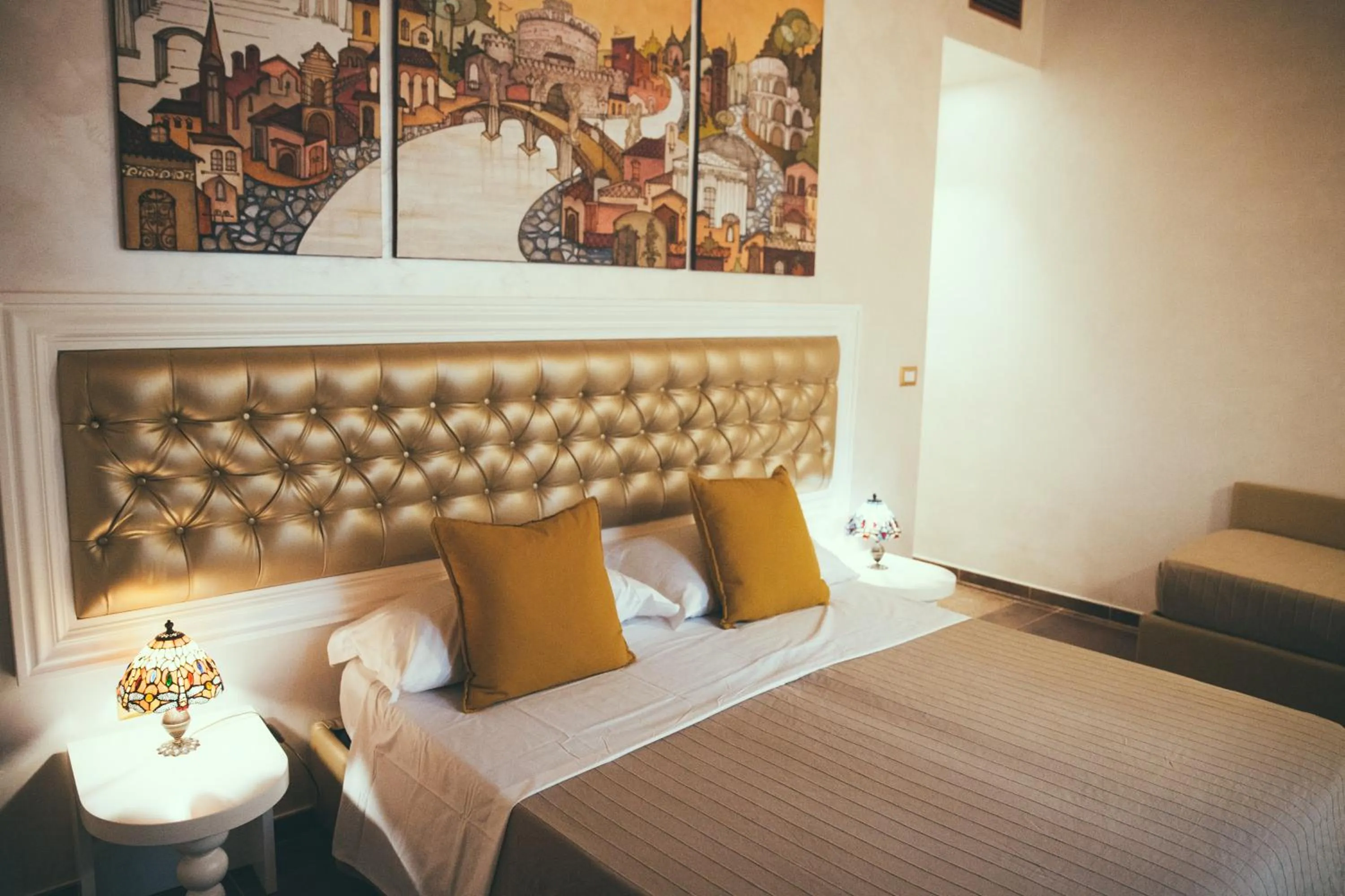 Bed in Lighthouse Suites Trastevere
