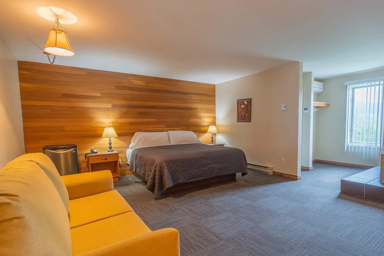 Bedroom, Bed in Le 2020 Charlevoix