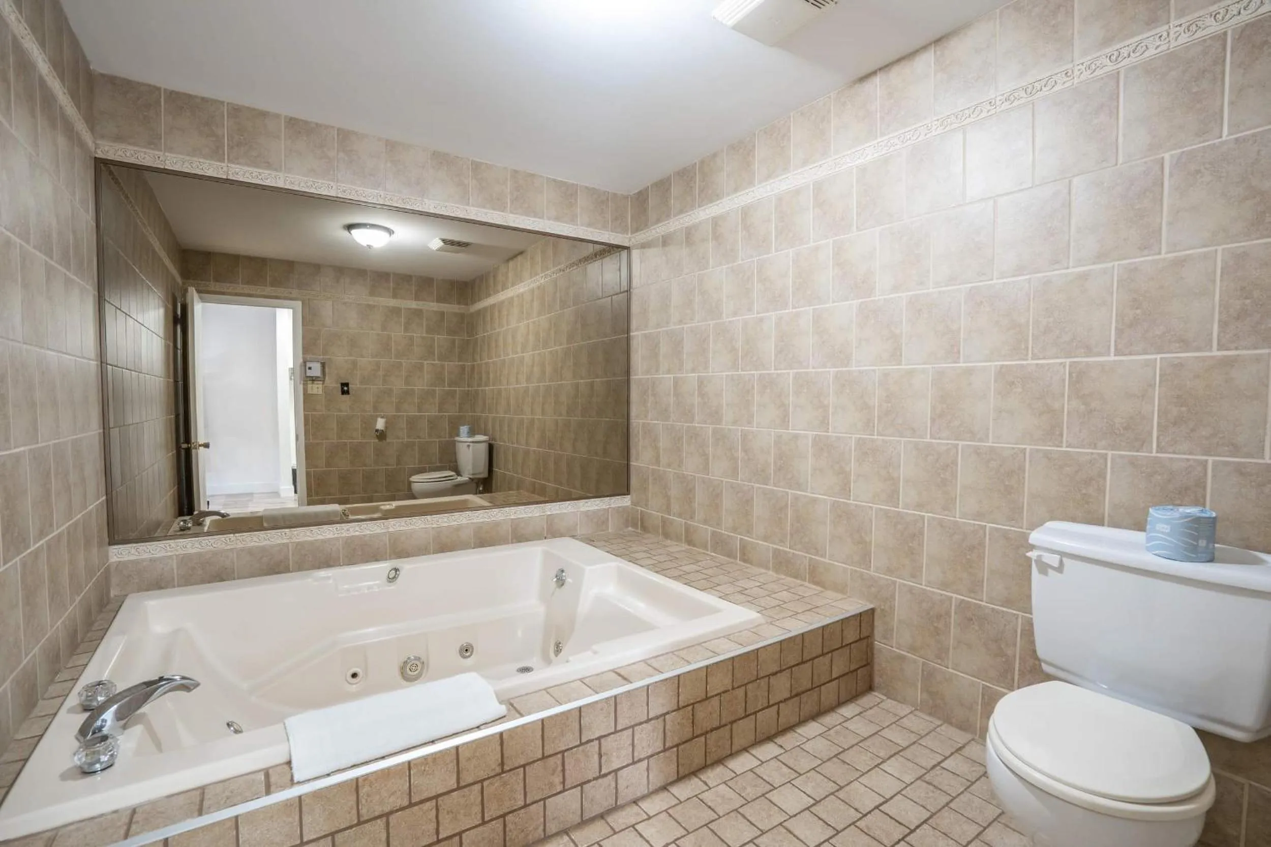 Hot Tub in Le 2020 Charlevoix