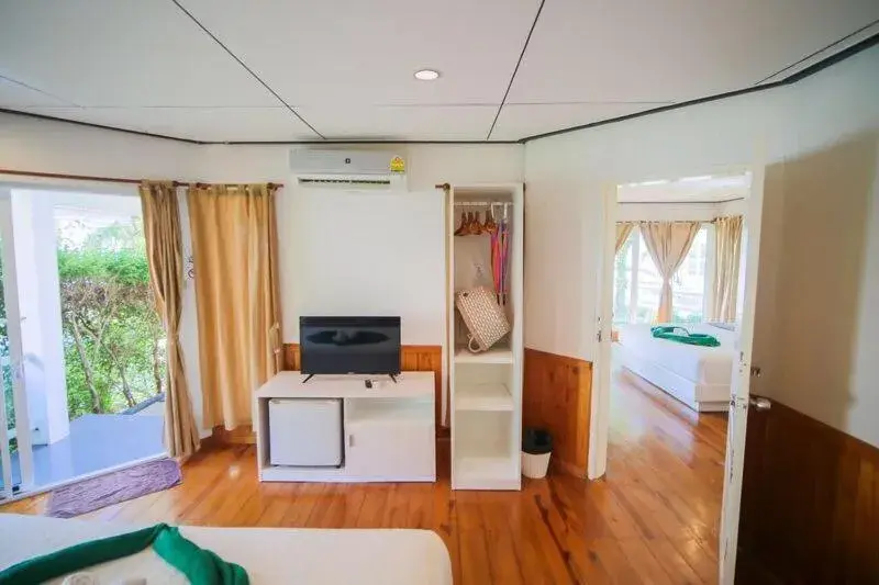 Family Bungalow in Makathanee Resort Family Bungalow in Makathanee Resort