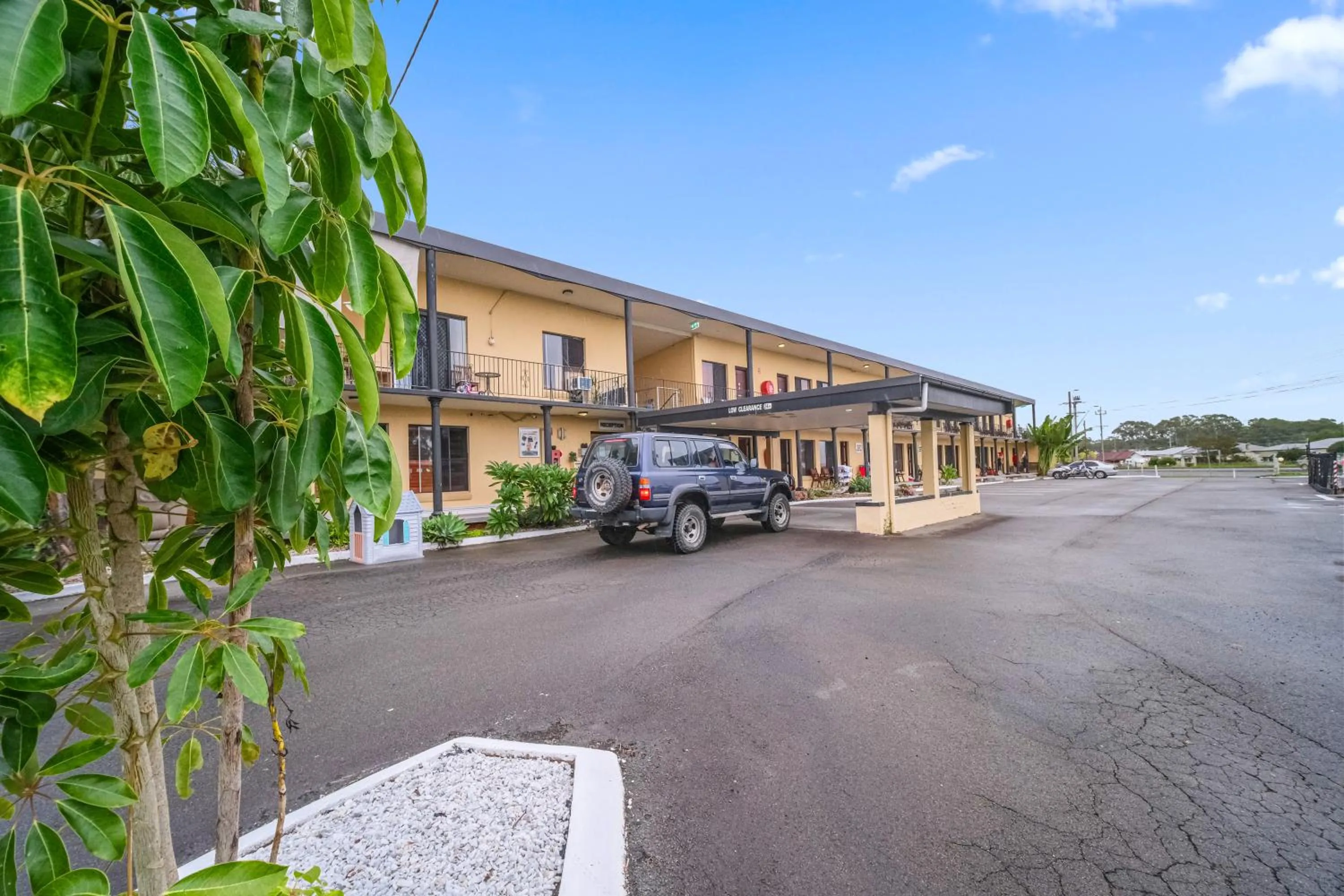 Property building in Country Plaza Motel Taree