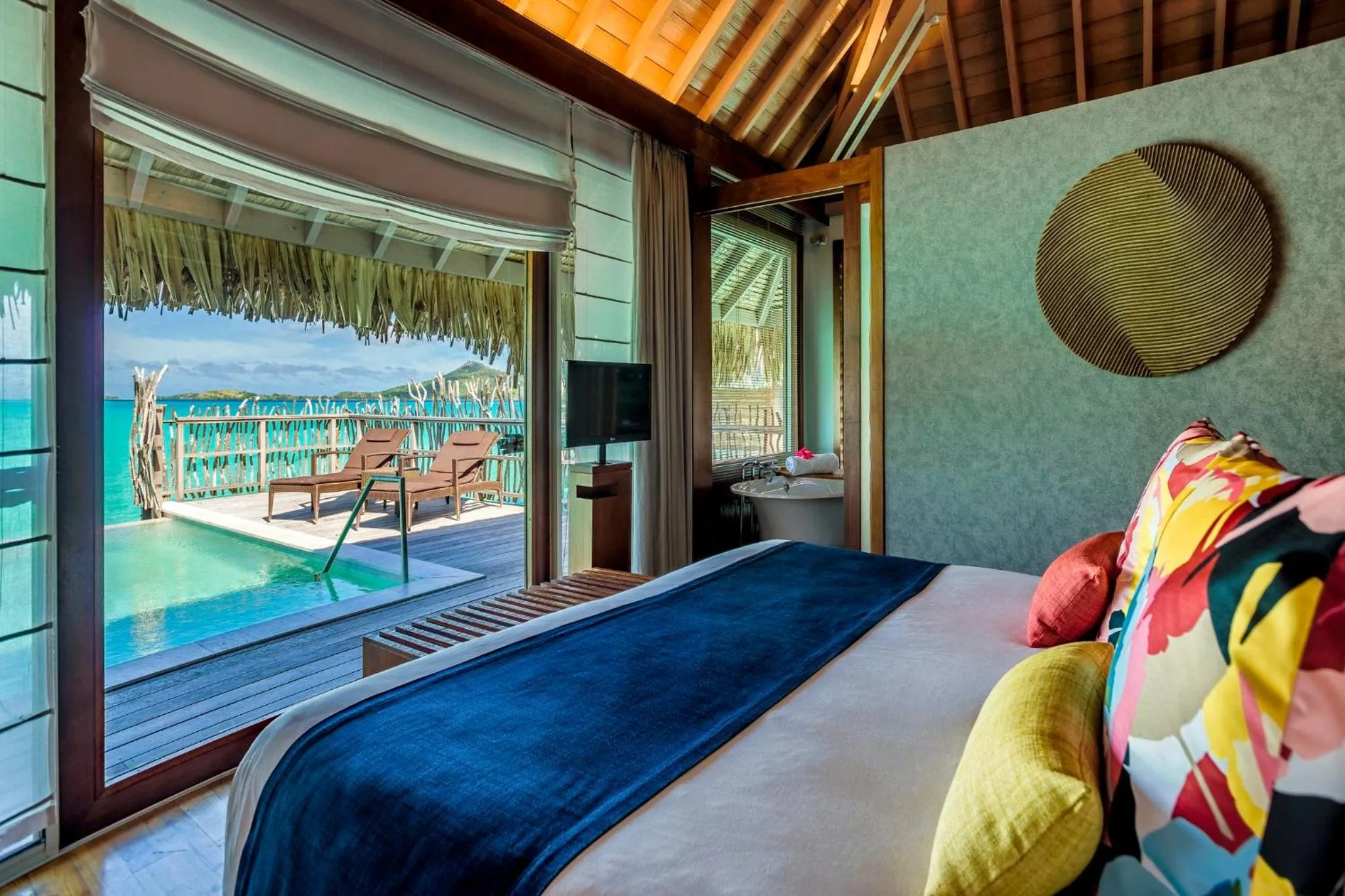 Photo of the whole room, Bed in InterContinental Bora Bora & Thalasso Spa by IHG
