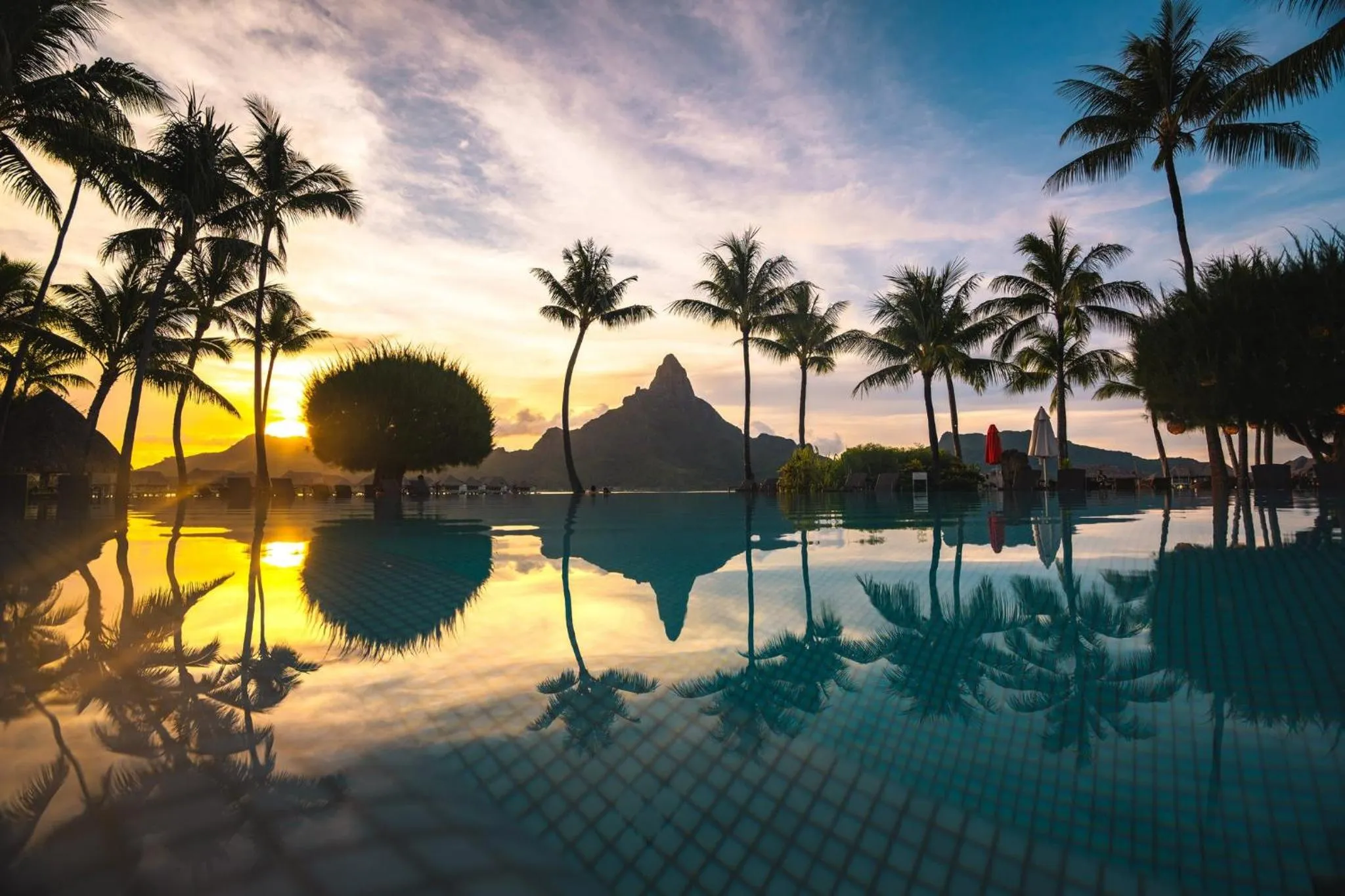 Swimming pool in InterContinental Bora Bora & Thalasso Spa by IHG
