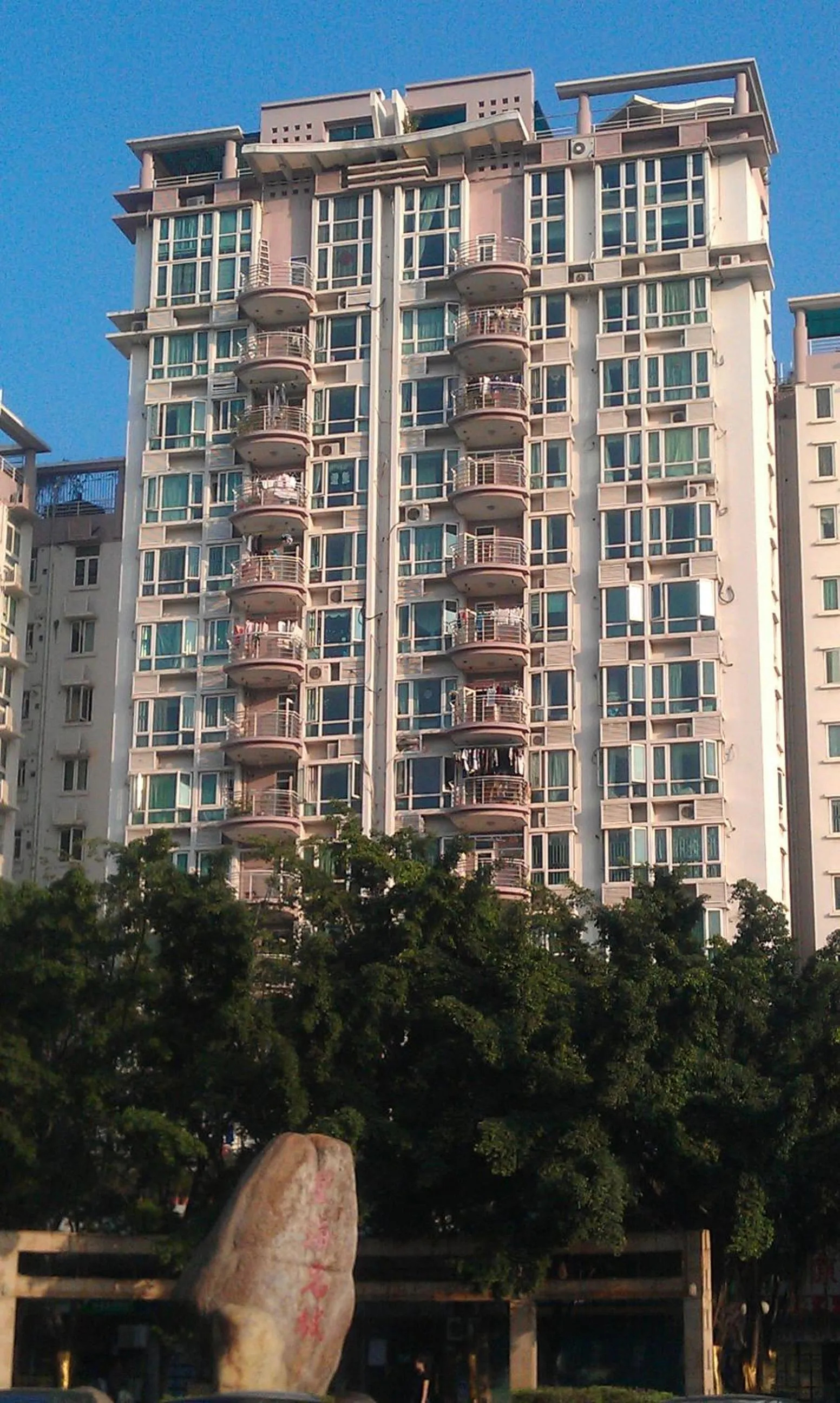 Property building in Shenzhen New Swan Castle Apartment