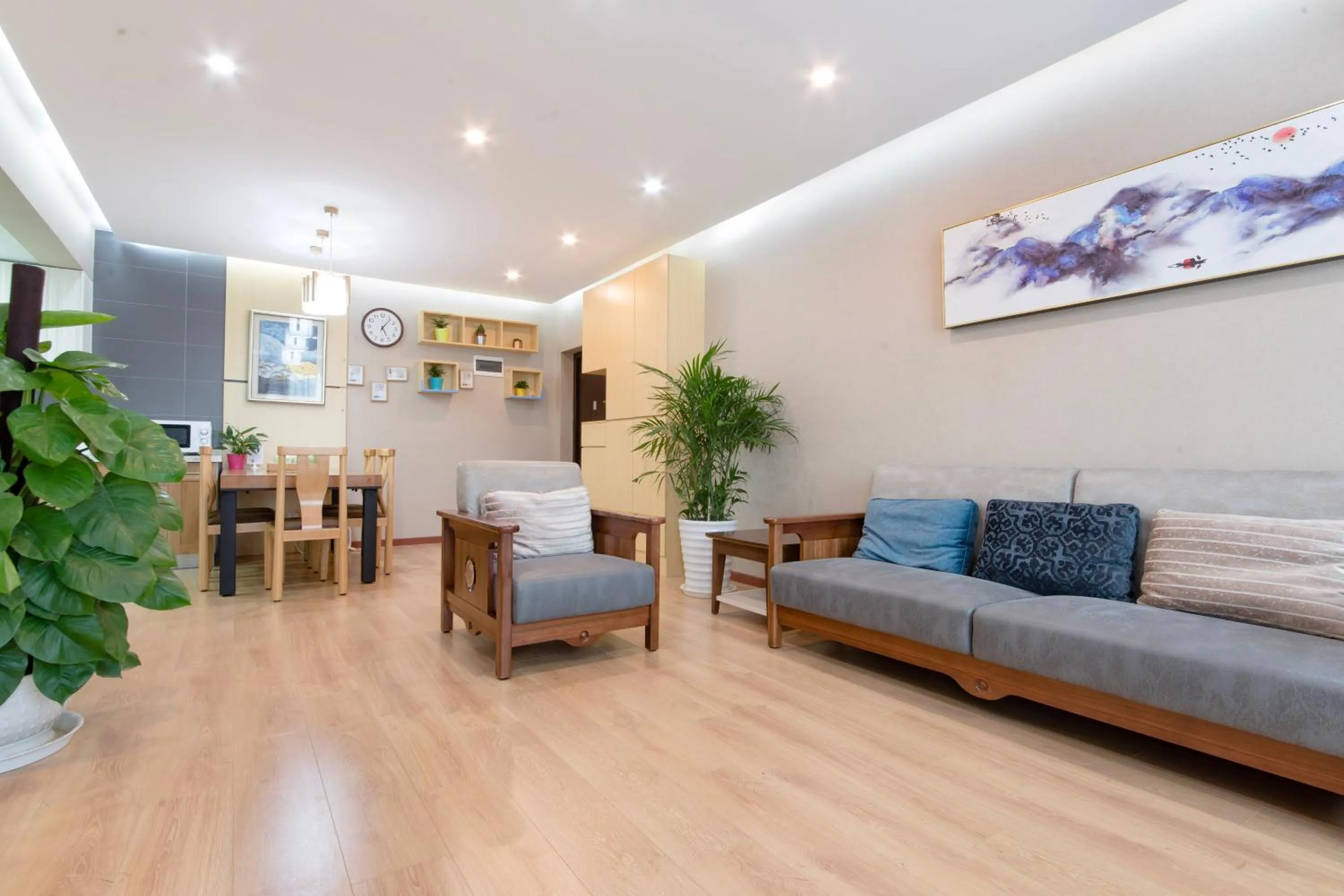 Living room in Shenzhen New Swan Castle Apartment