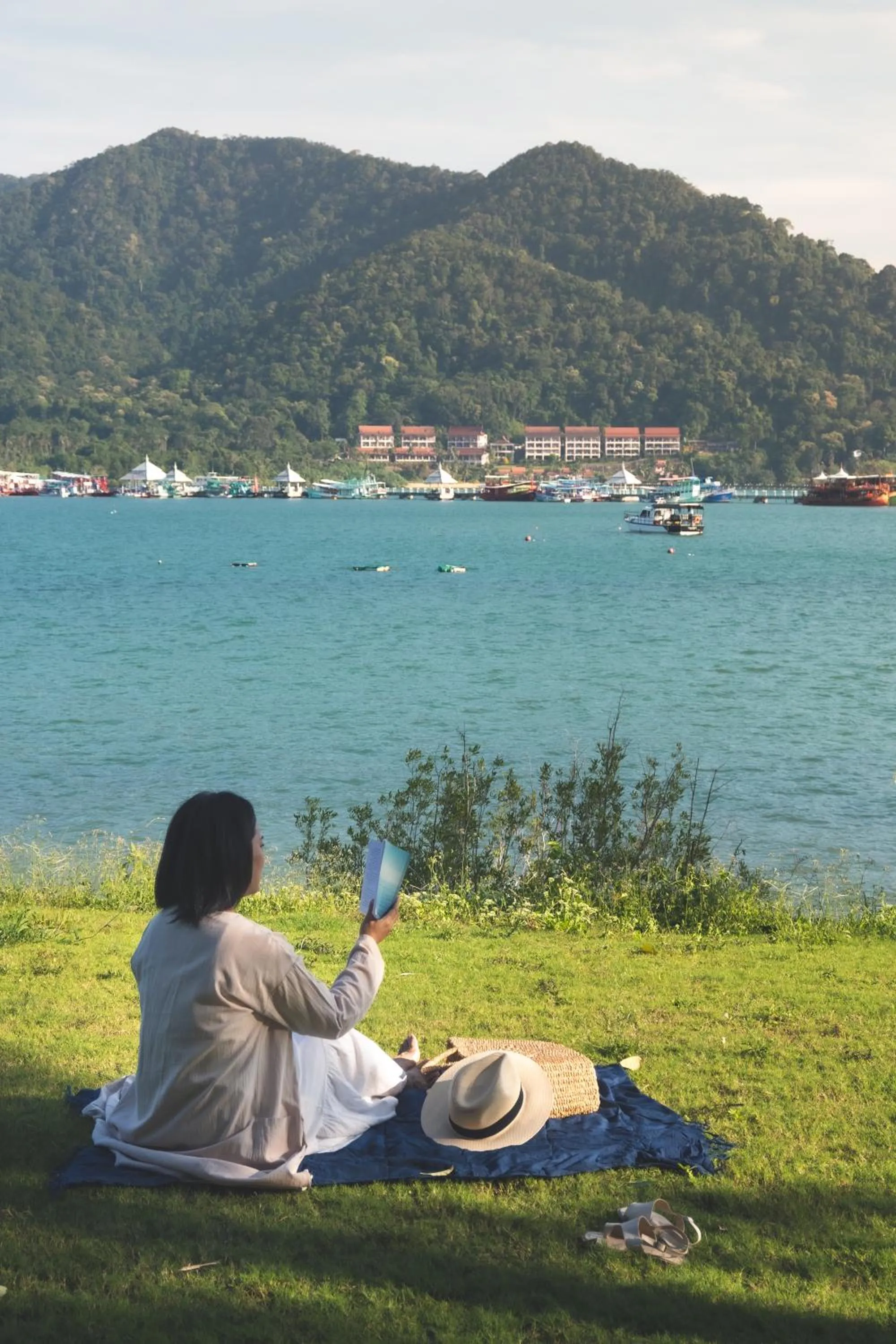 Day in Bhuvarin Resort