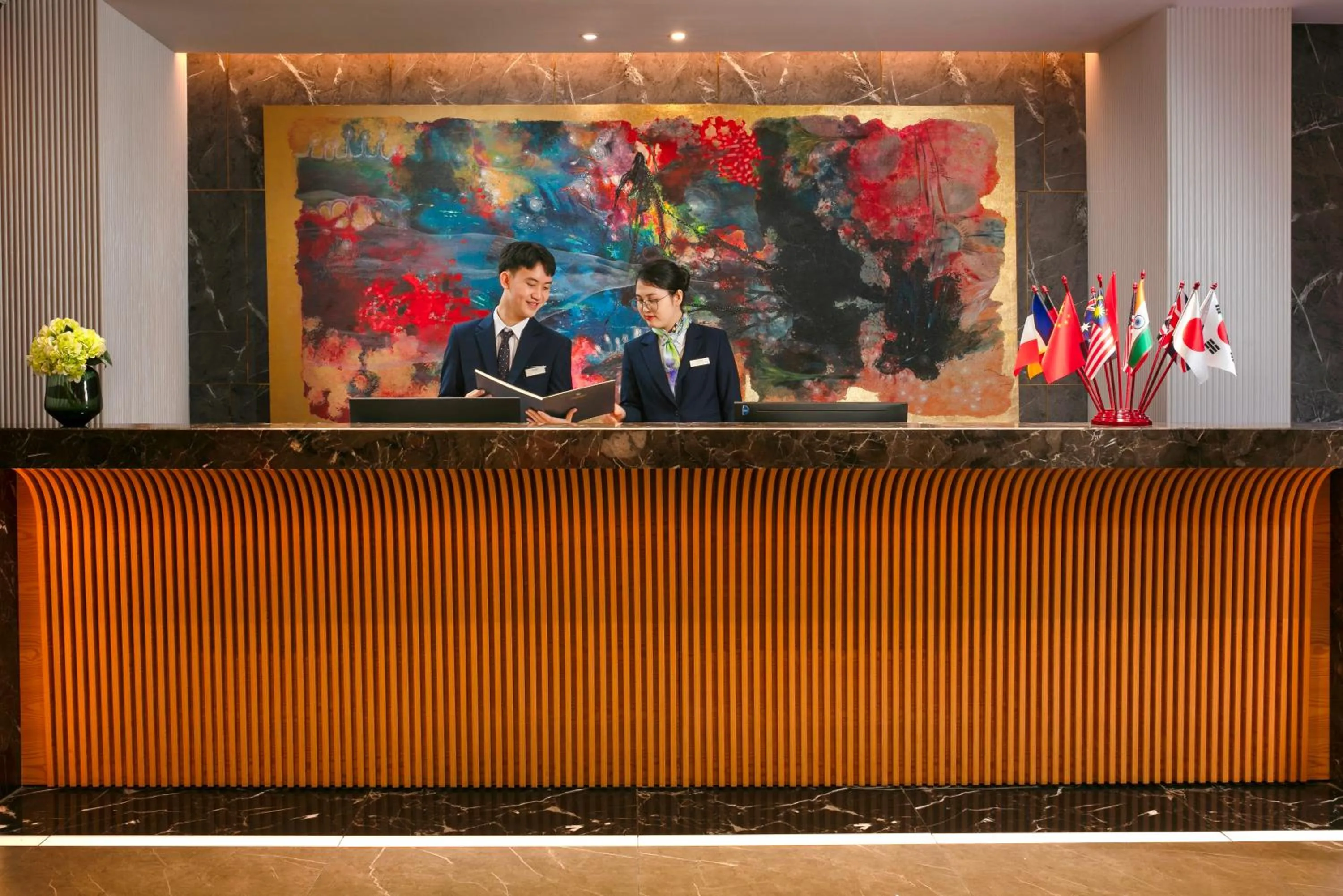 Lobby or reception in GRAND CITITEL Hanoi Hotel & Spa