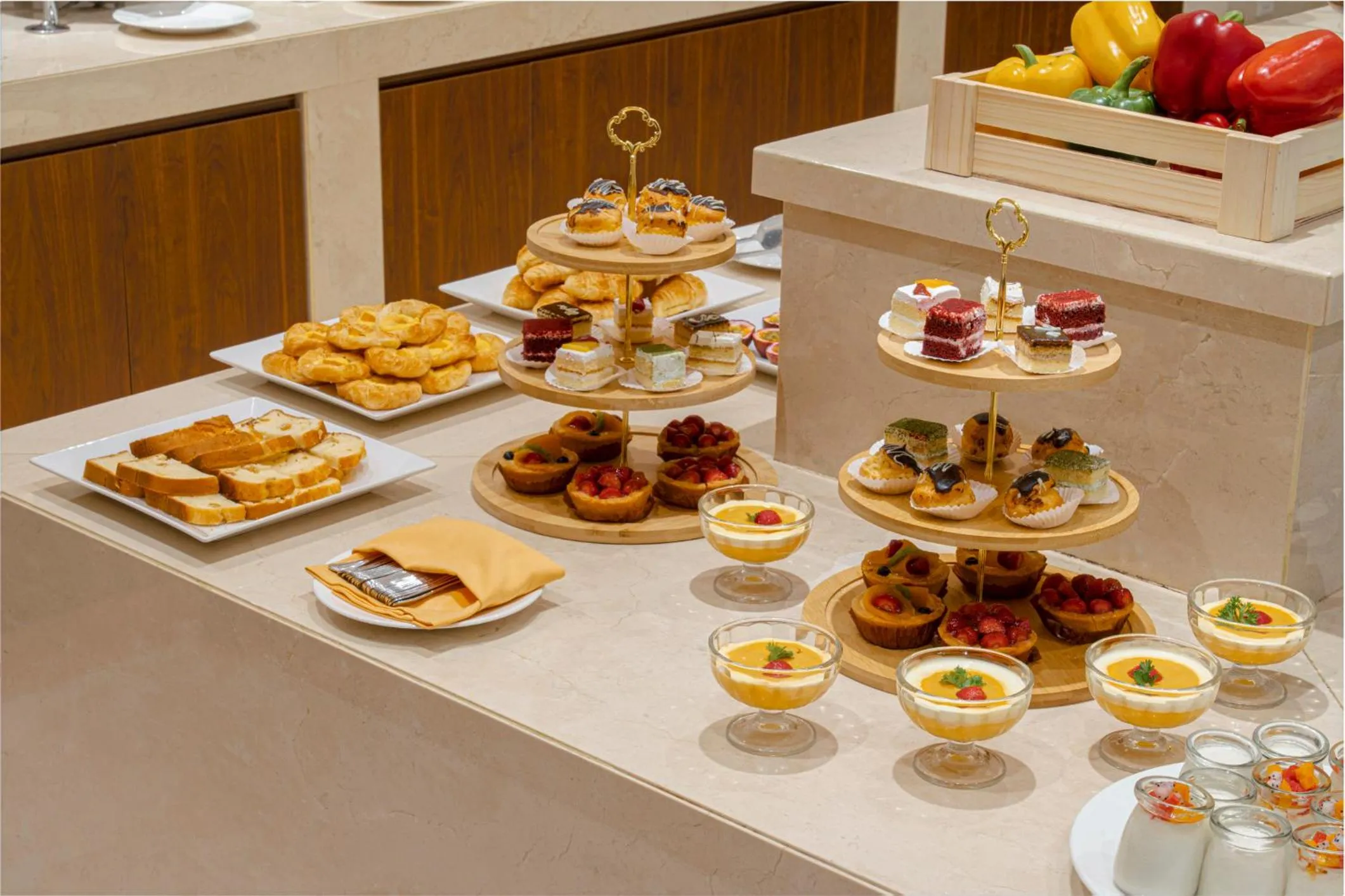 Buffet breakfast in GRAND CITITEL Hanoi Hotel & Spa